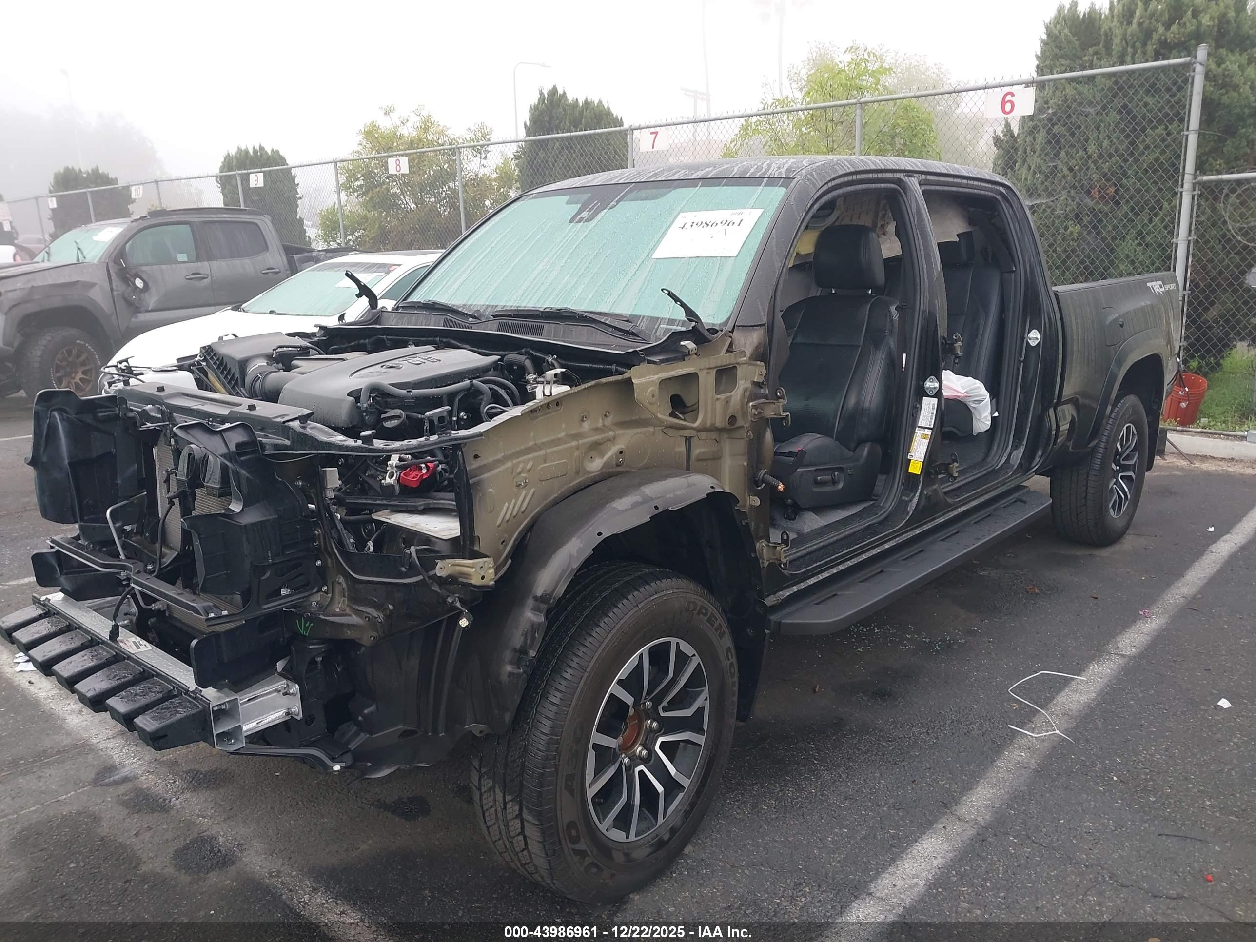 TOYOTA TACOMA image 2