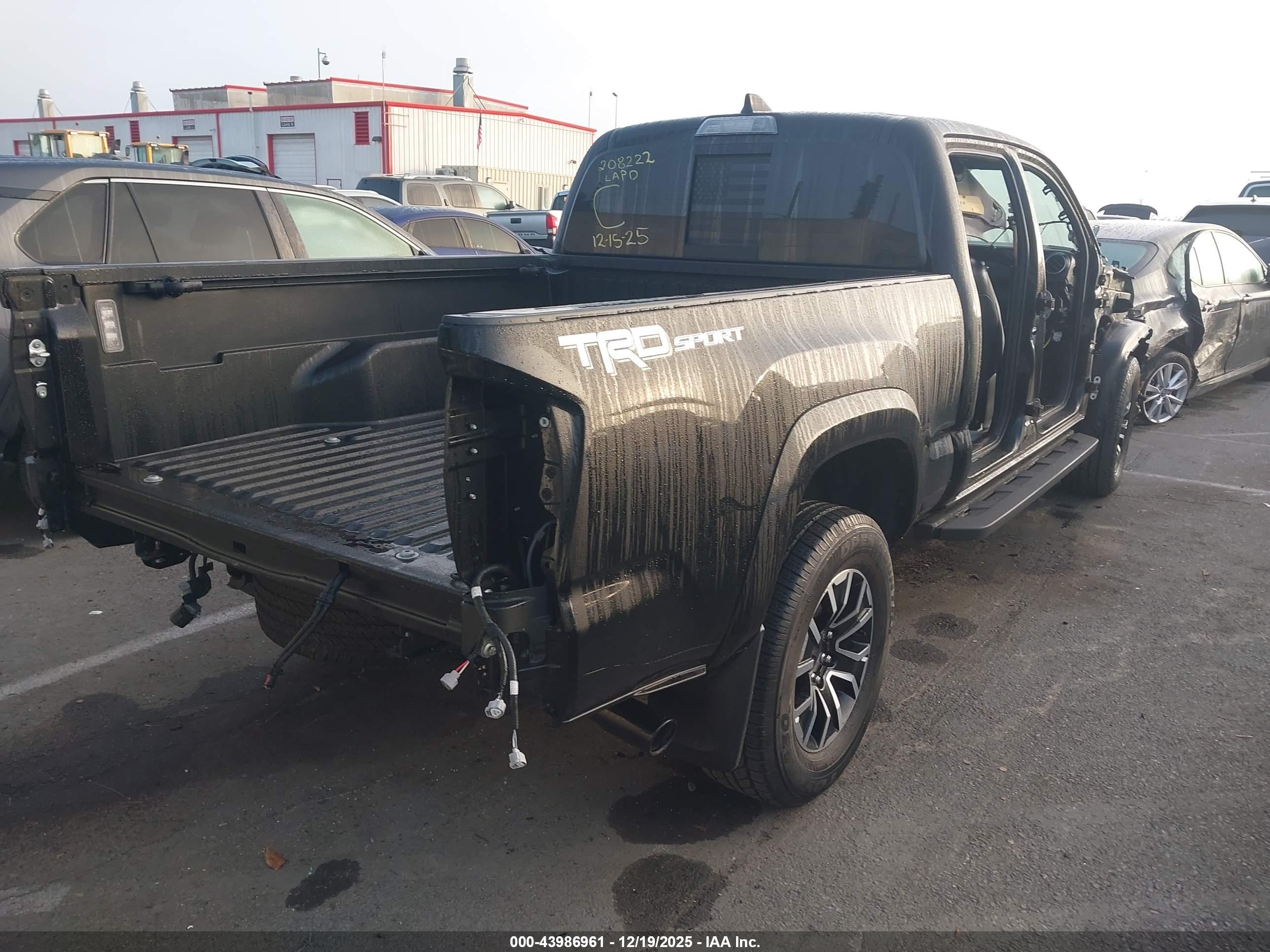 TOYOTA TACOMA image 4