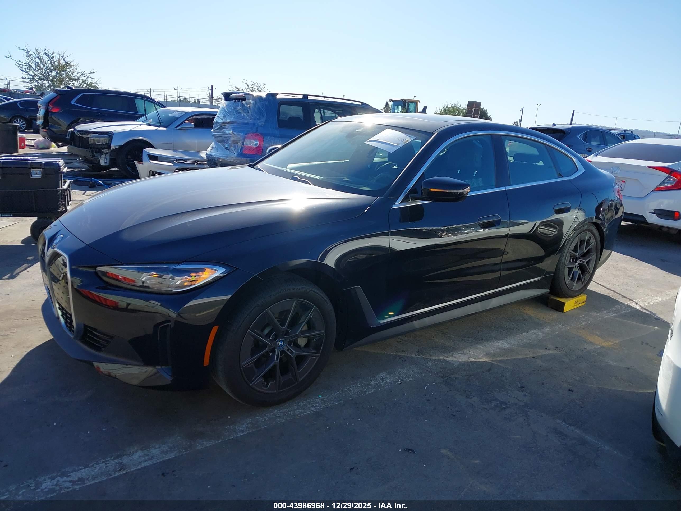 BMW I4 image 2