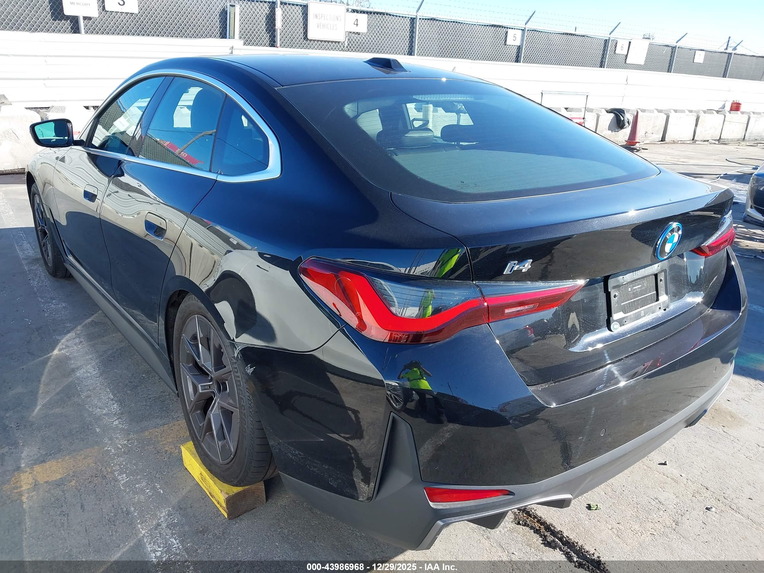 BMW I4 image 6