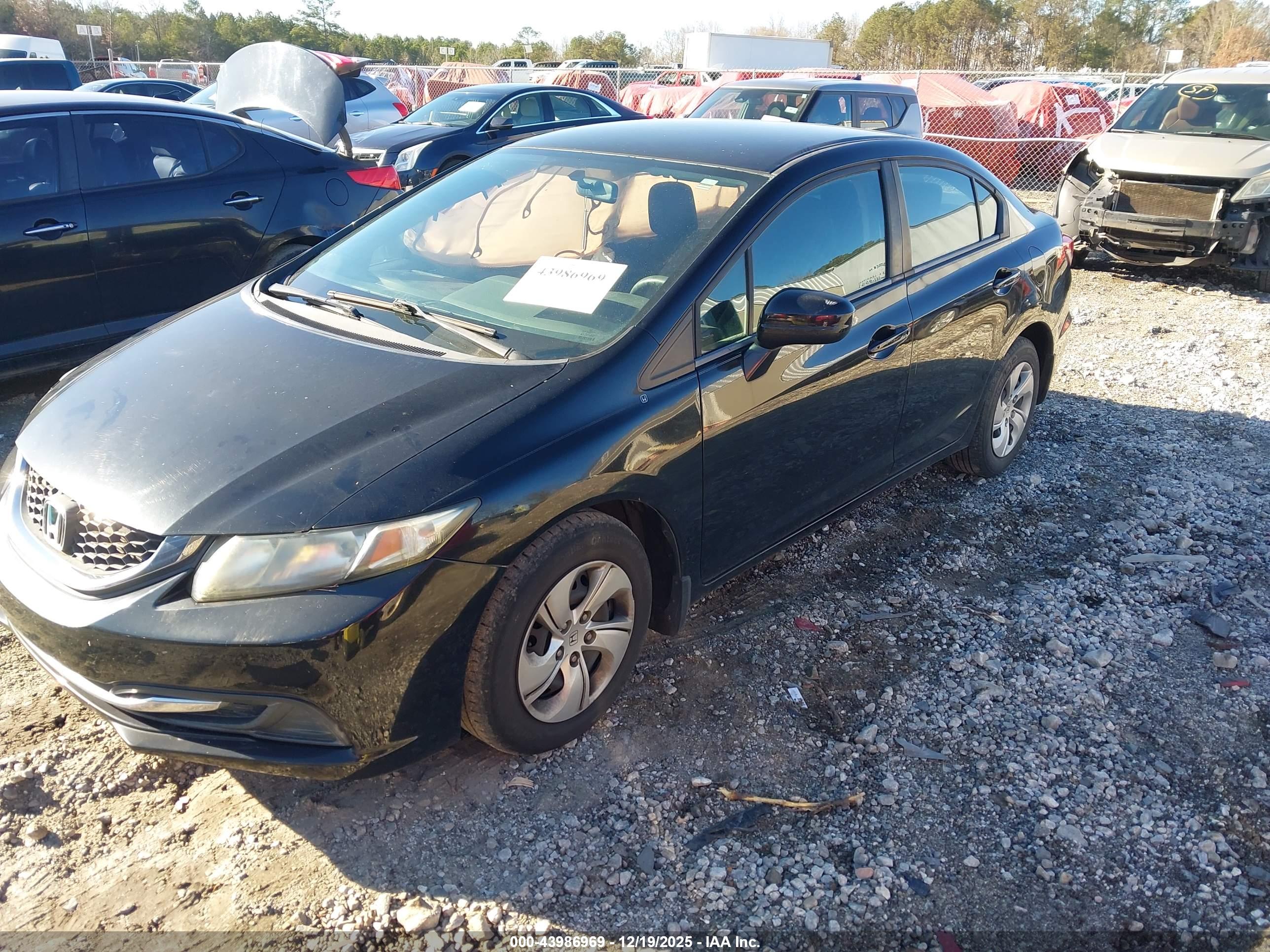 HONDA CIVIC image 2