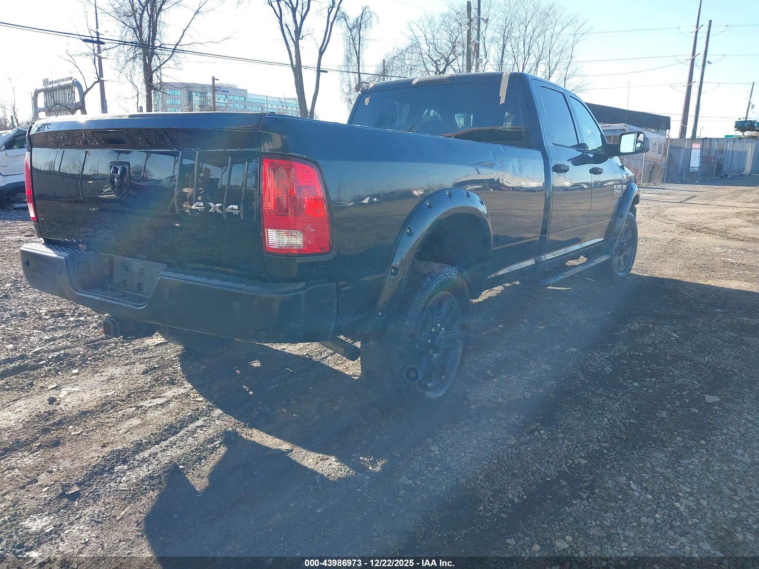 RAM 2500 image 4