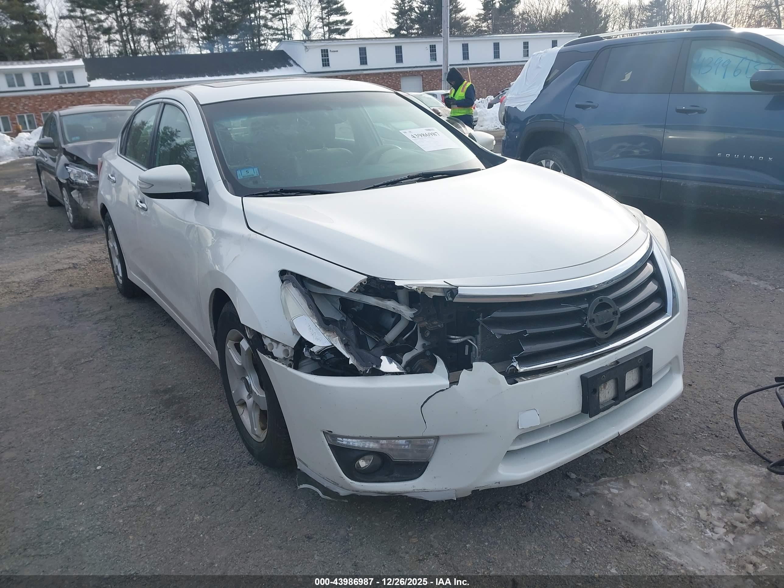 NISSAN ALTIMA image 6