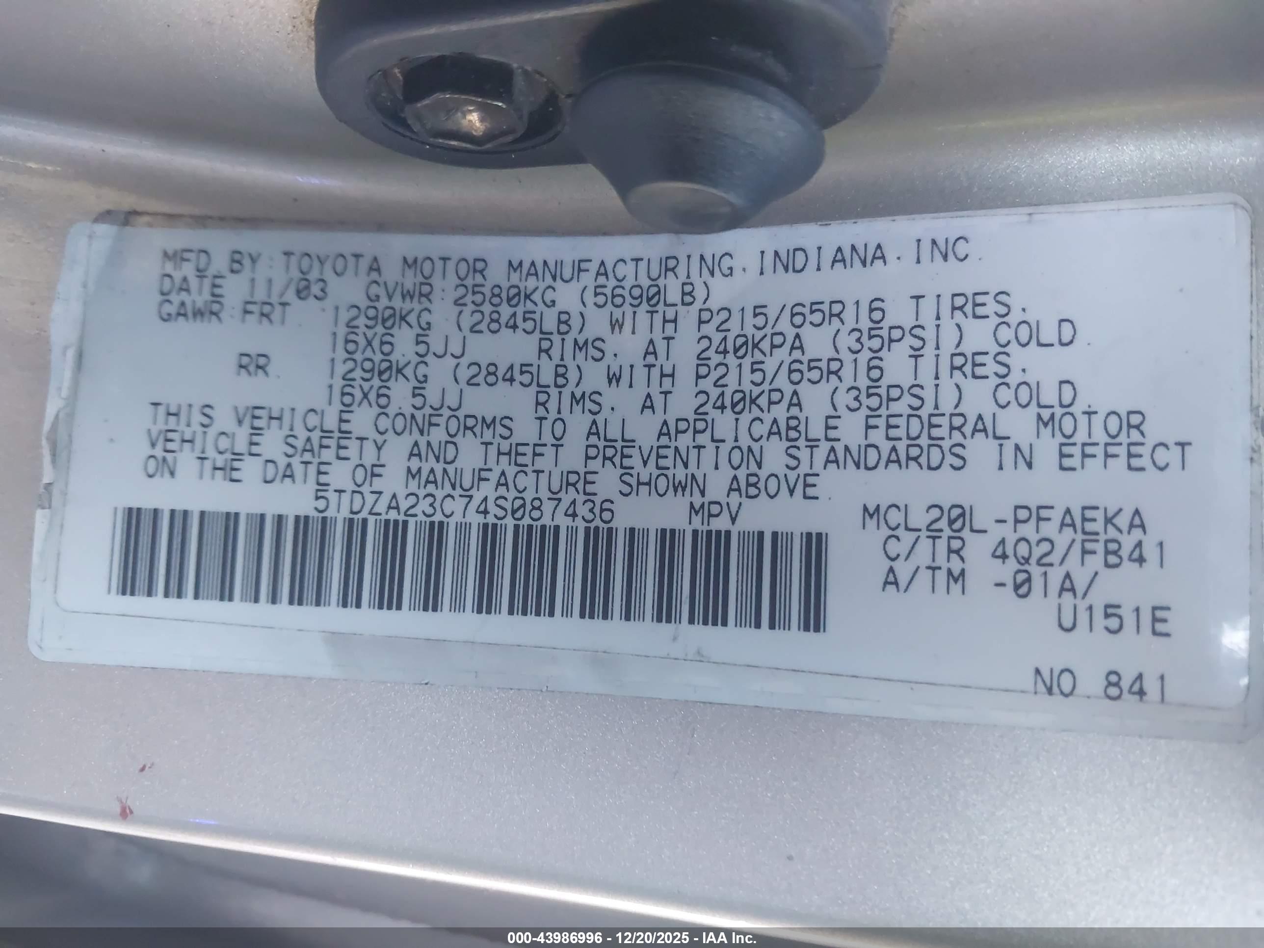 TOYOTA SIENNA image 9