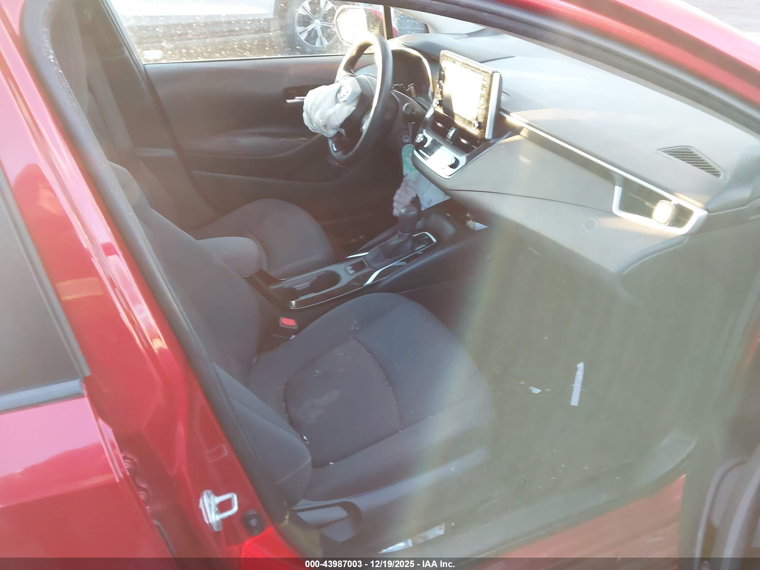 TOYOTA COROLLA image 5