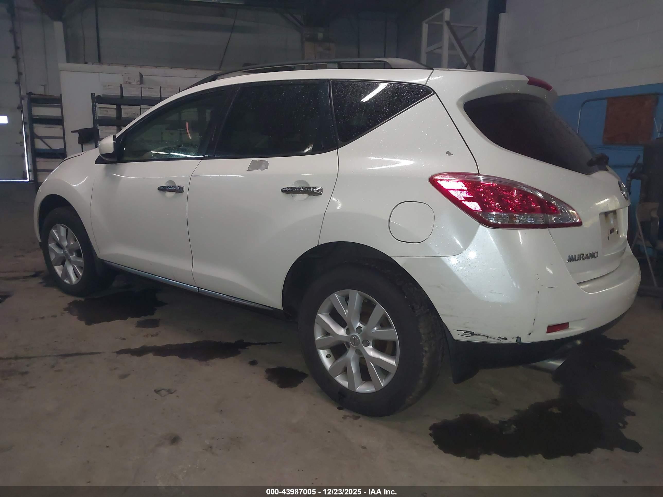 NISSAN MURANO image 3
