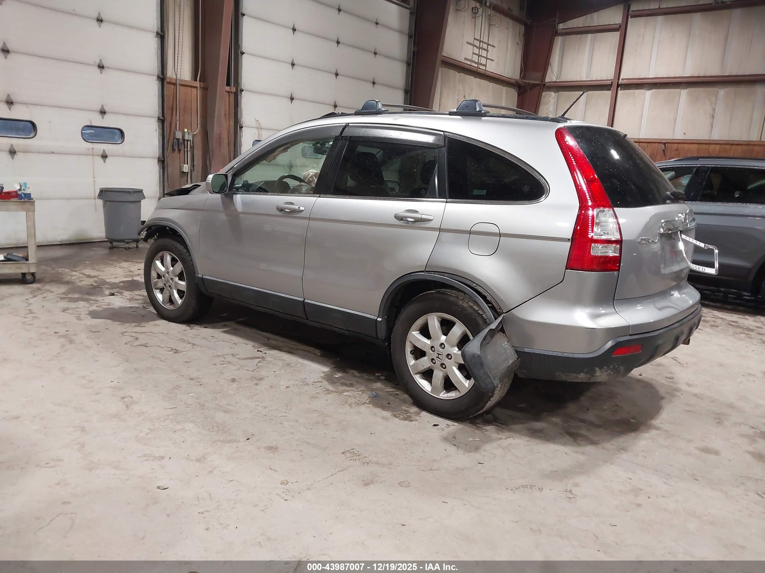 HONDA CR-V image 3