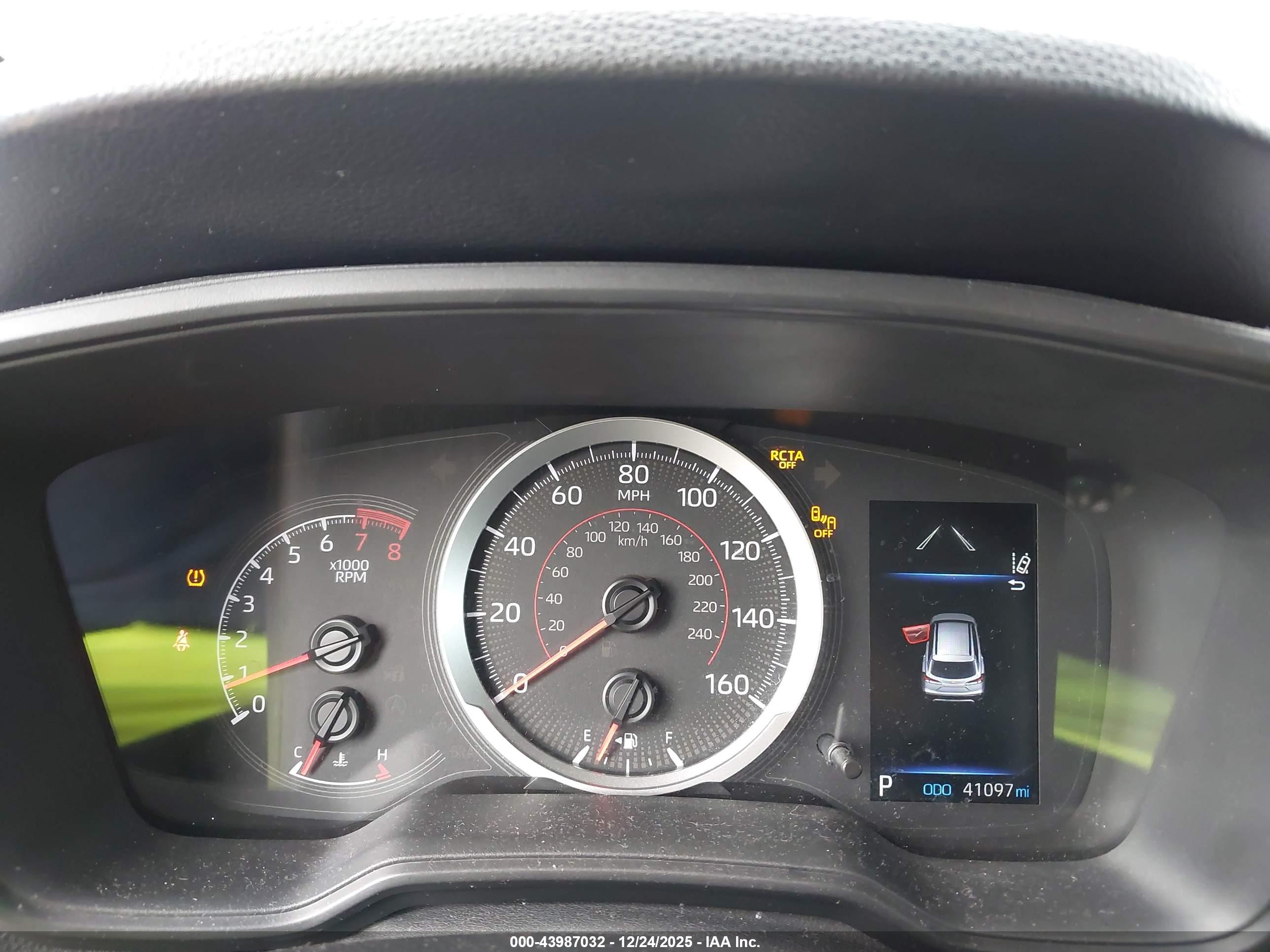 TOYOTA COROLLA image 7