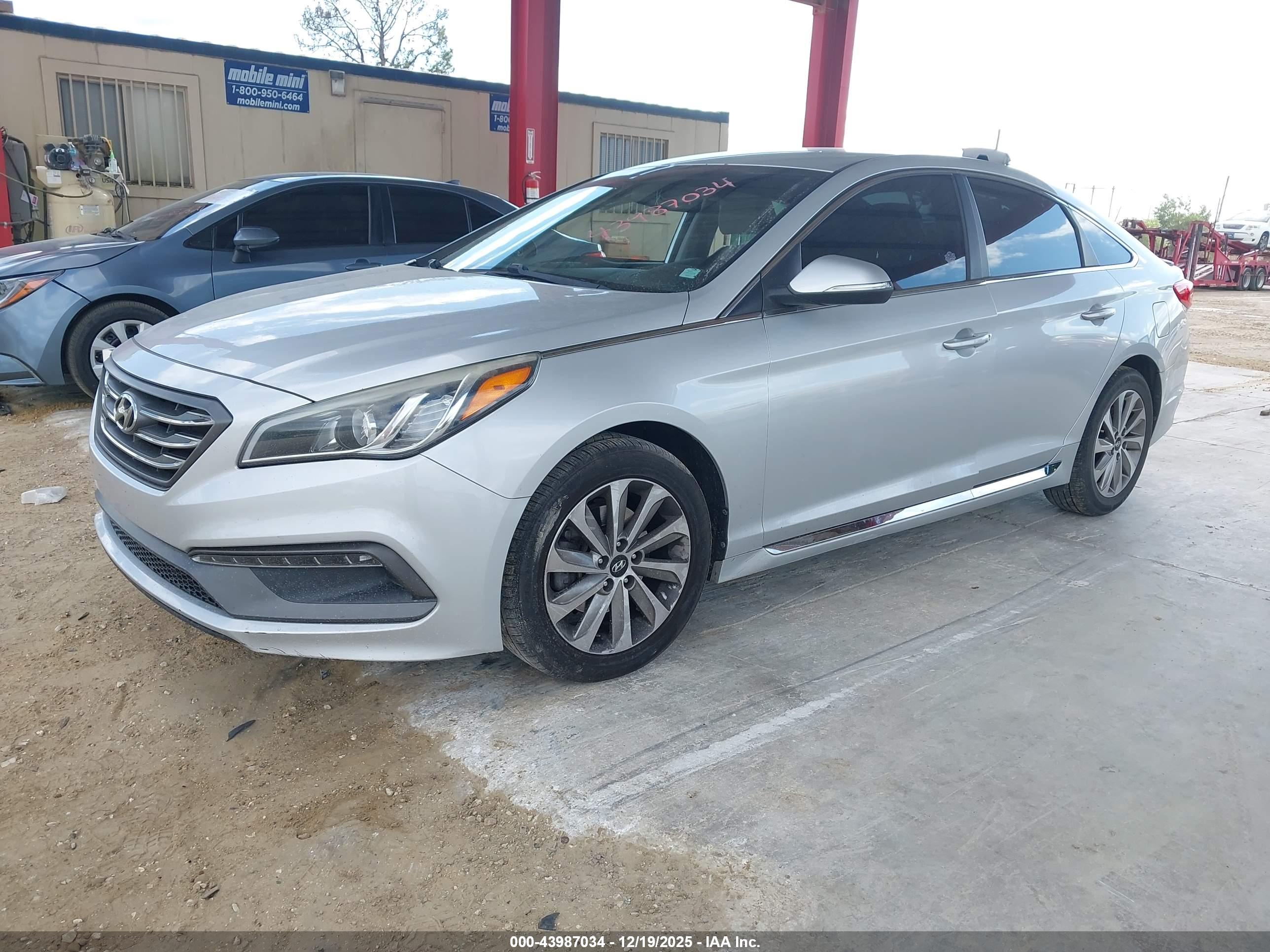 HYUNDAI SONATA image 2