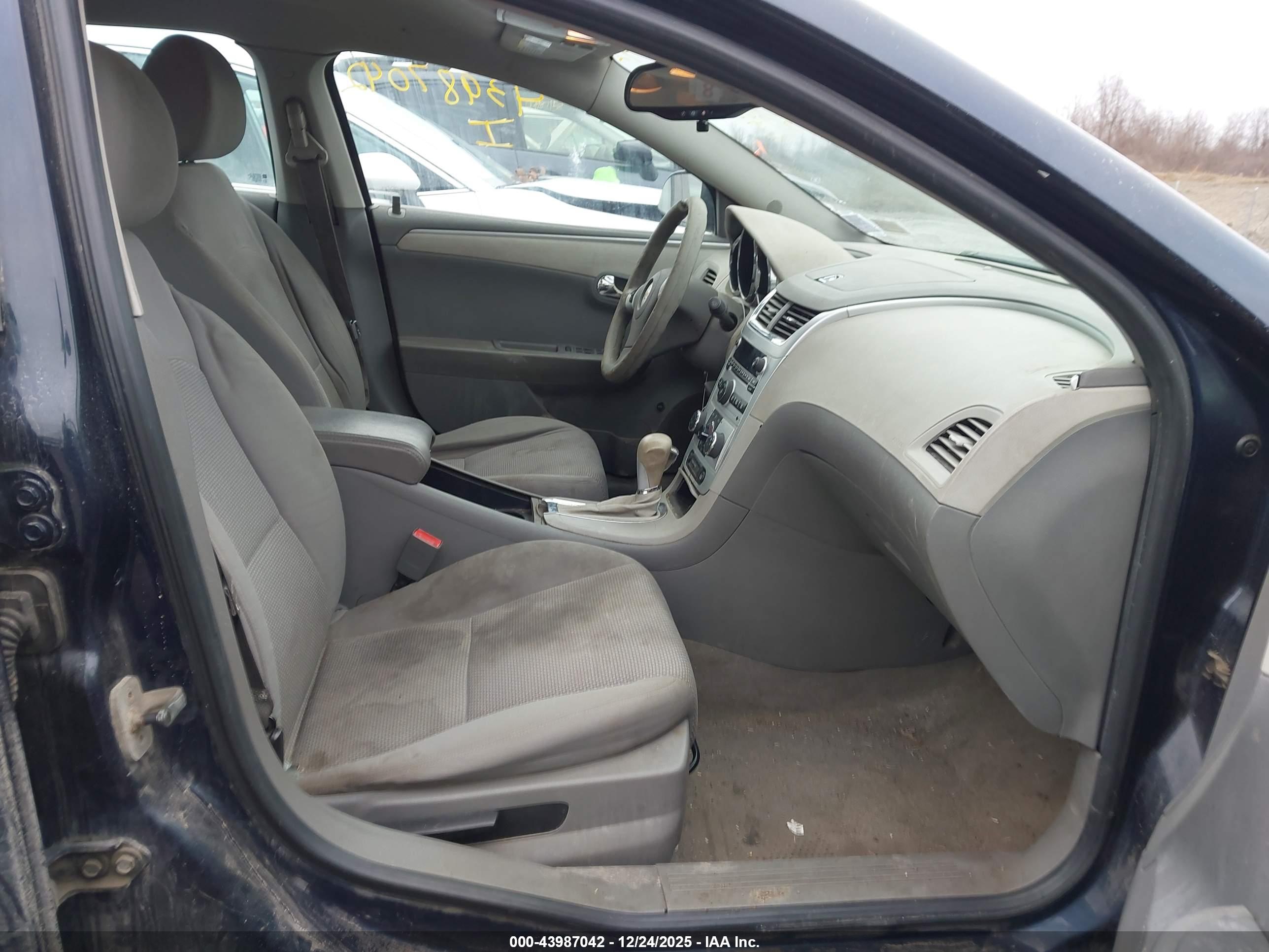 CHEVROLET MALIBU image 5