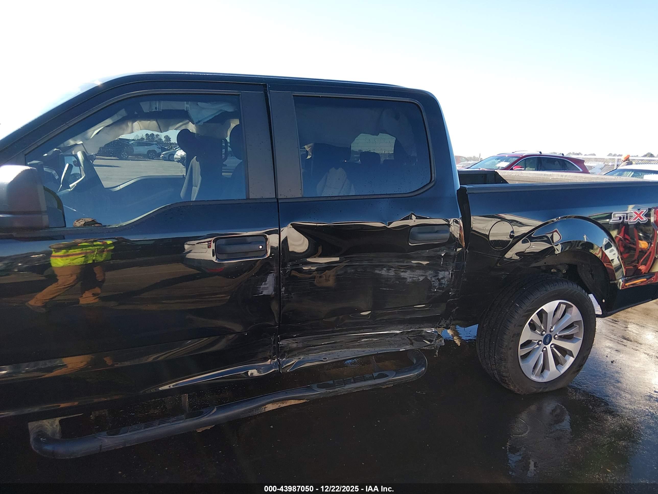 FORD F-150 image 6