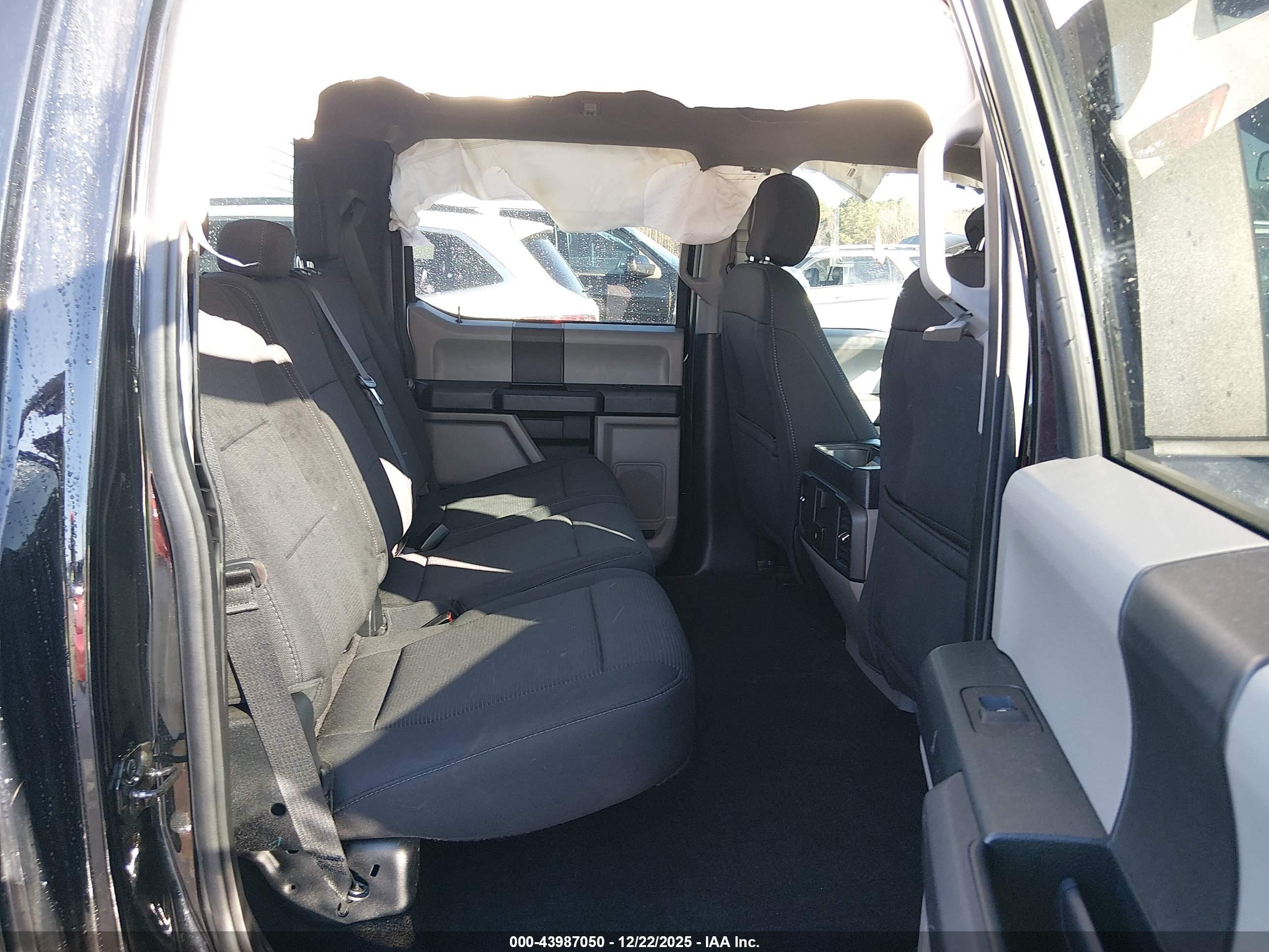 FORD F-150 image 8