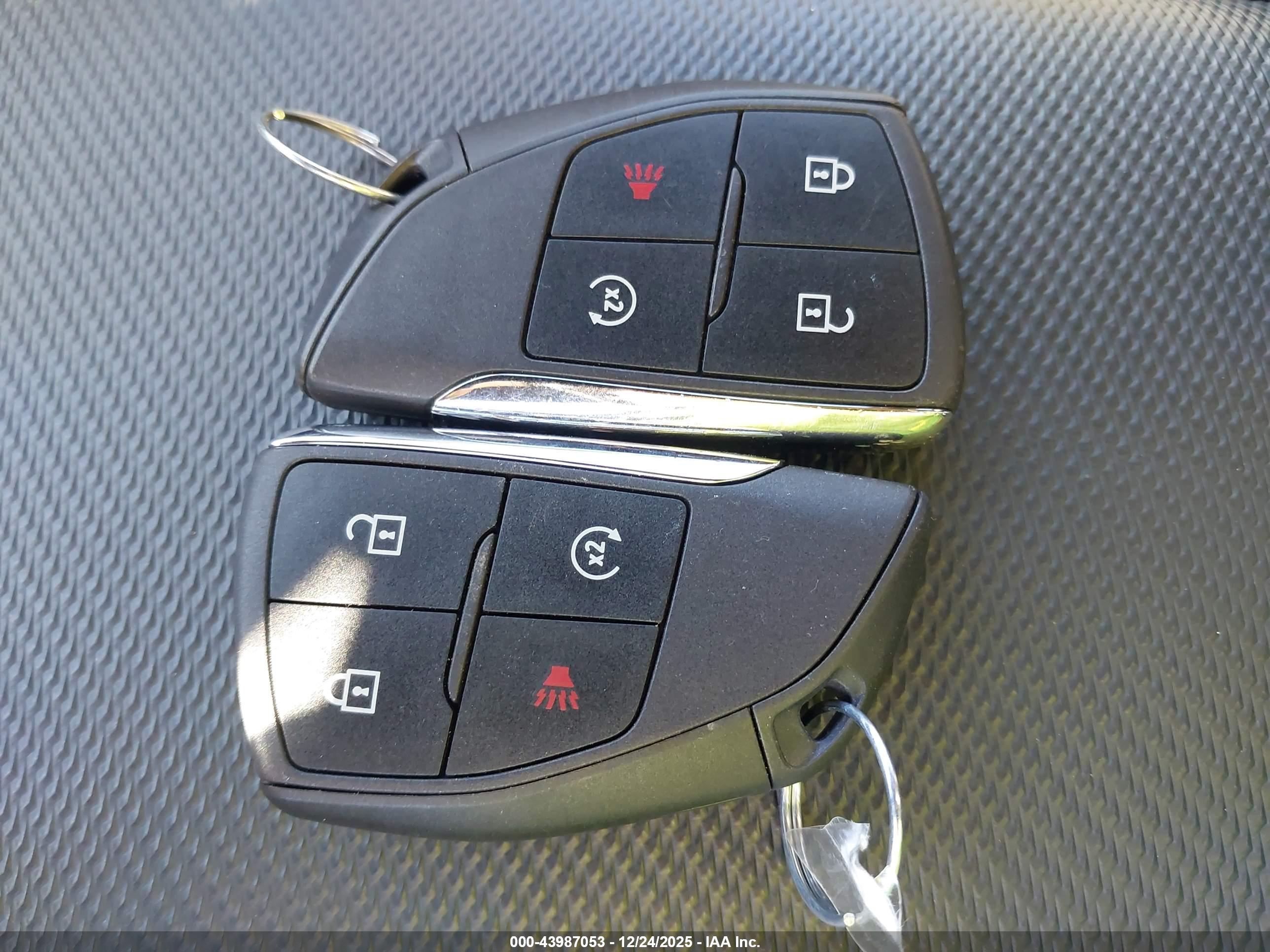 CHEVROLET EQUINOX image 11