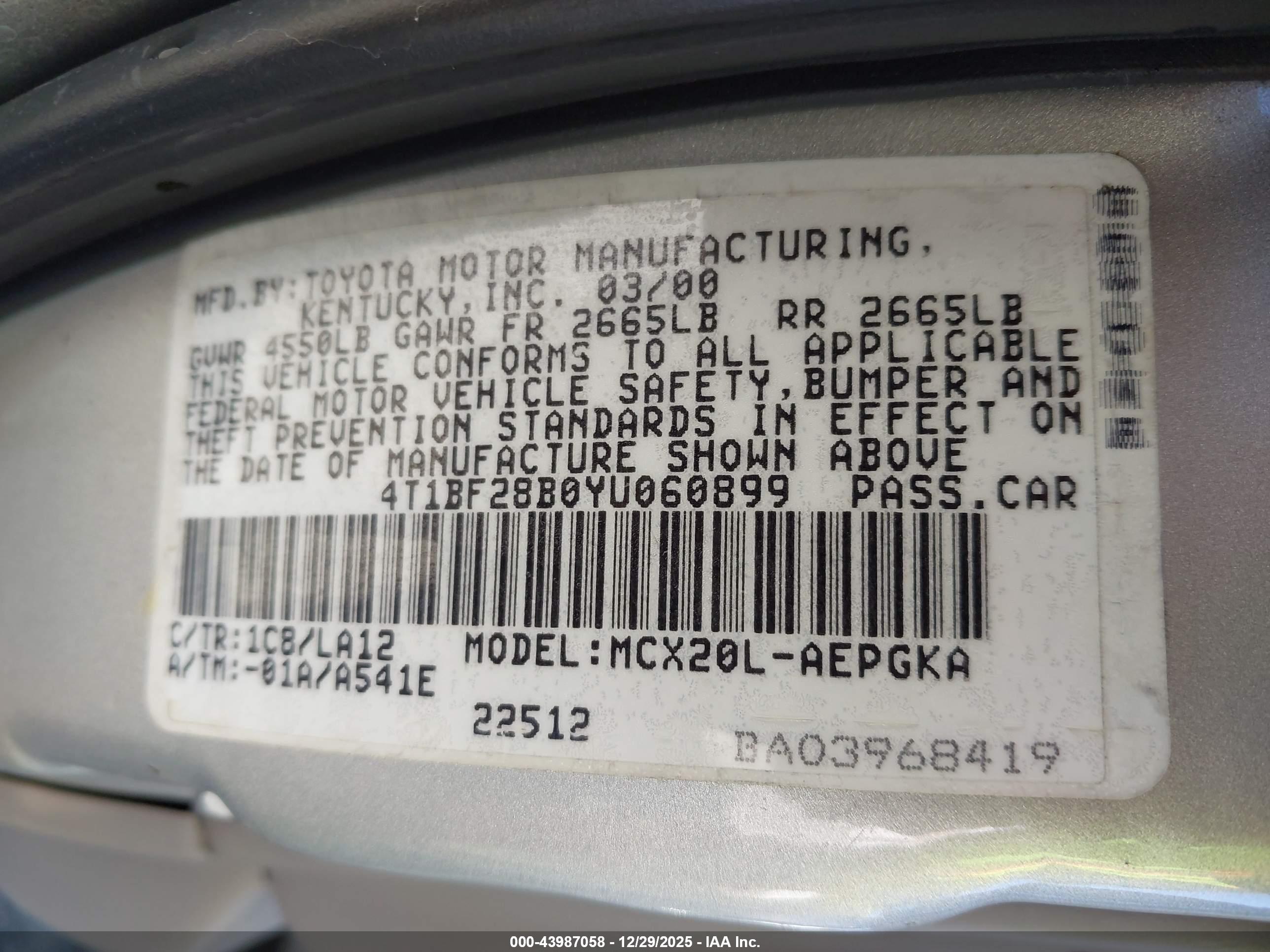 TOYOTA AVALON image 9