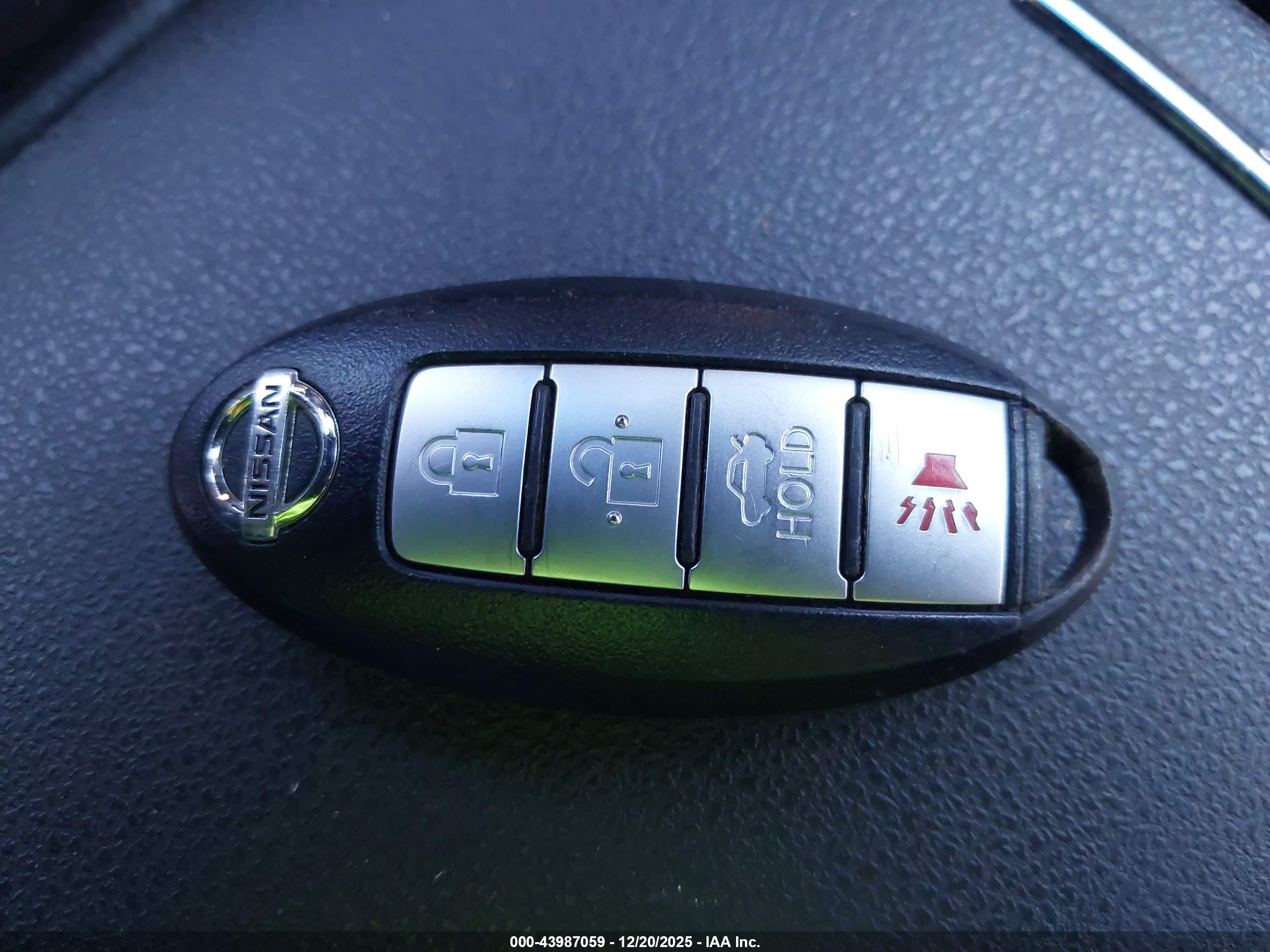 NISSAN ALTIMA image 11
