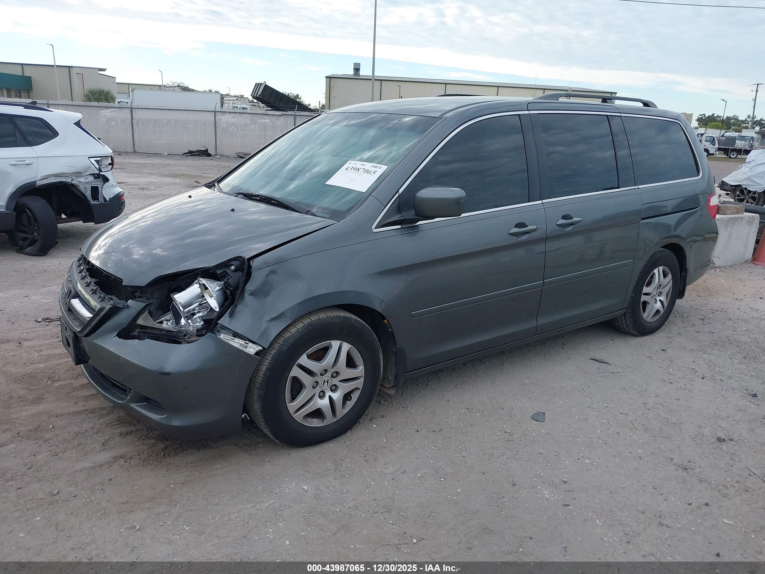 HONDA ODYSSEY image 2