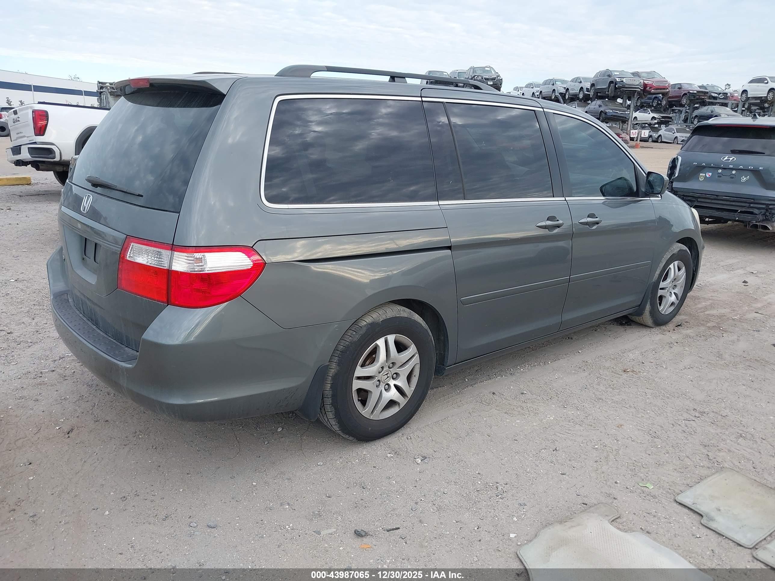 HONDA ODYSSEY image 4