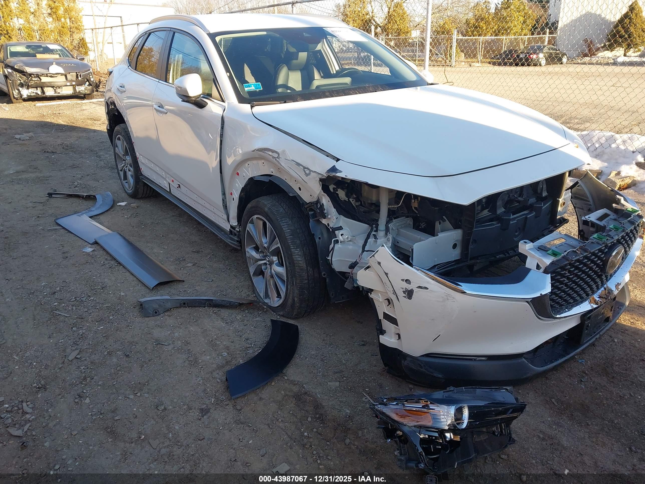 MAZDA CX-30 image 6