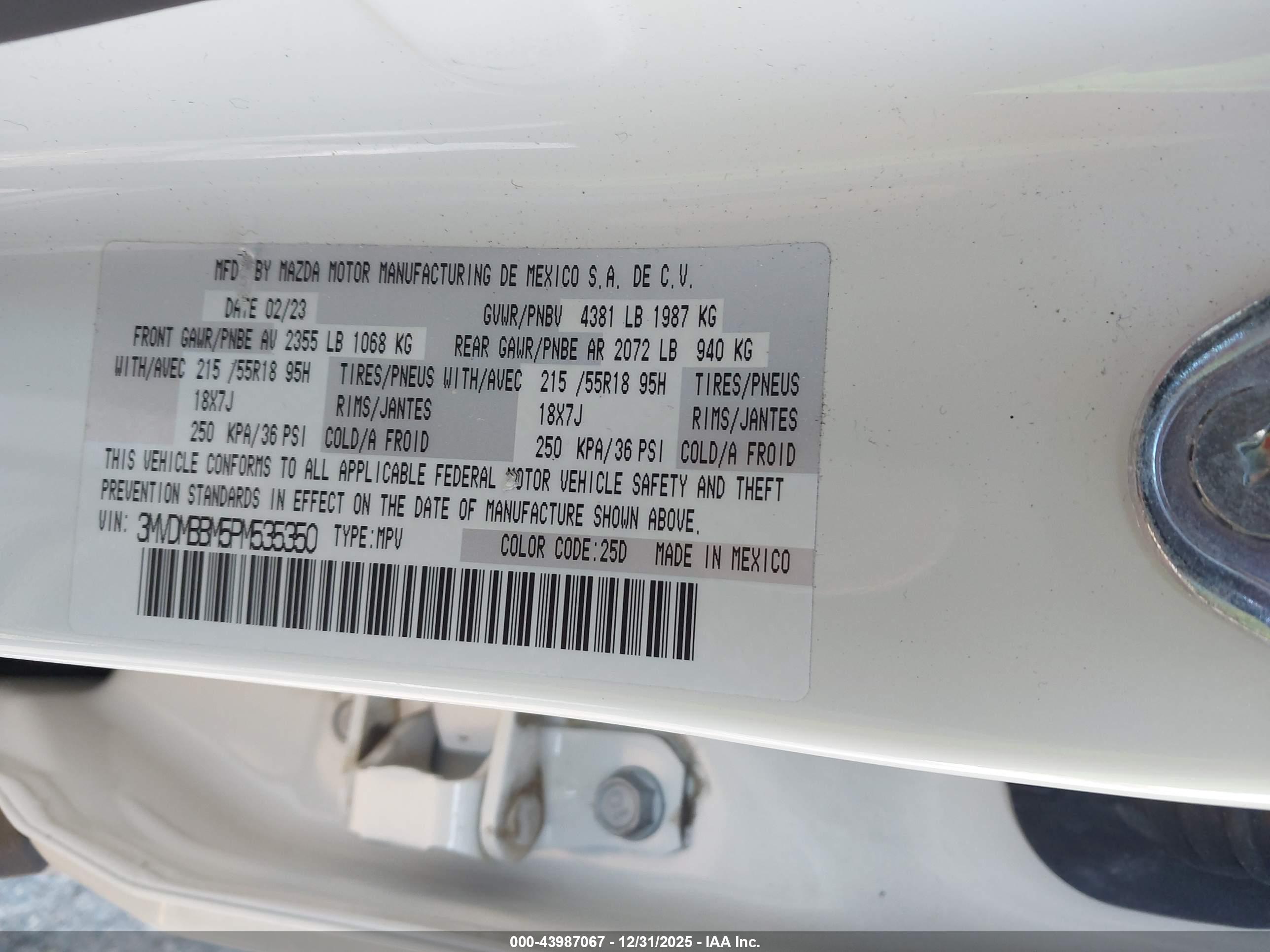 MAZDA CX-30 image 9