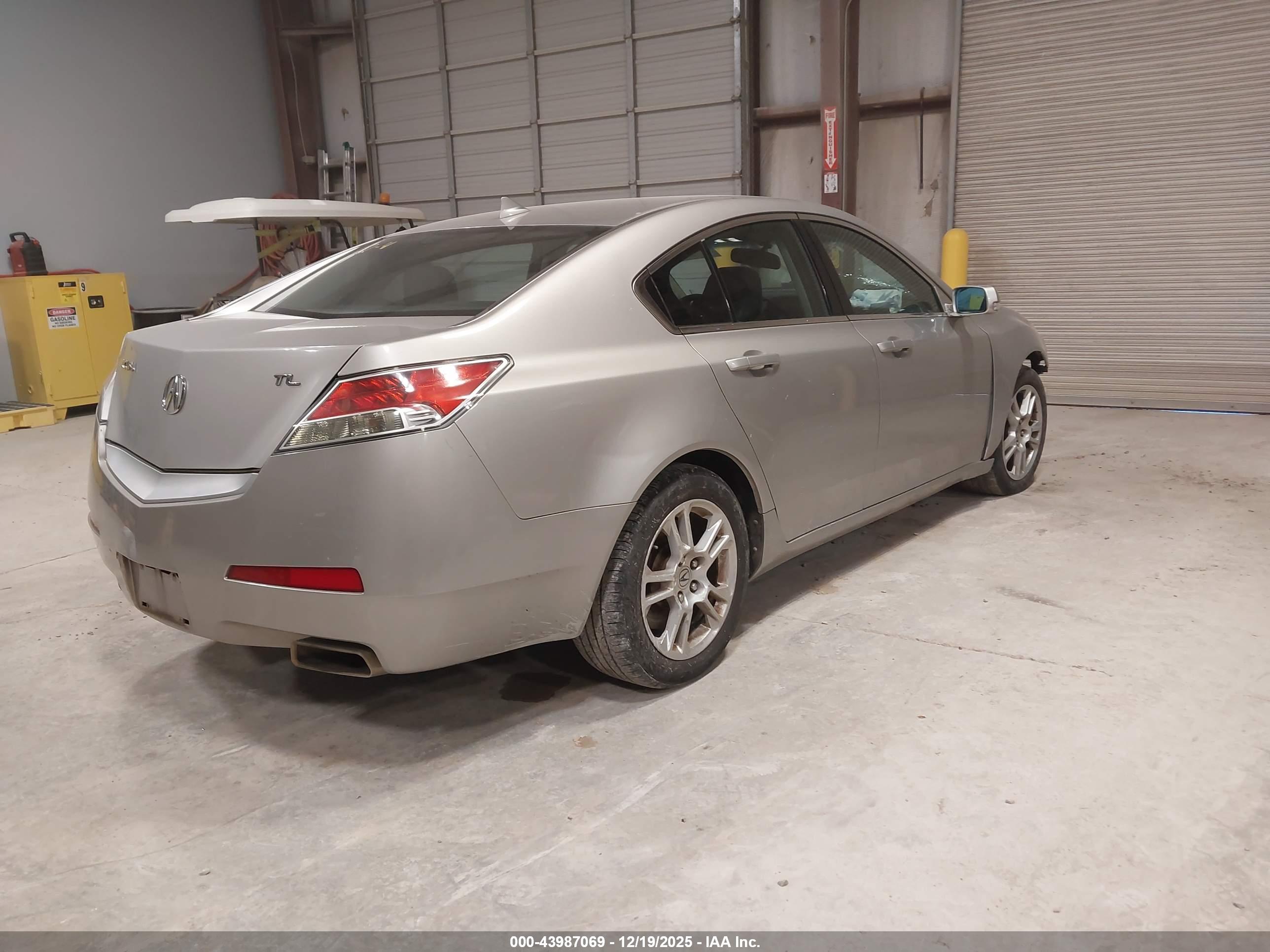 ACURA TL image 4