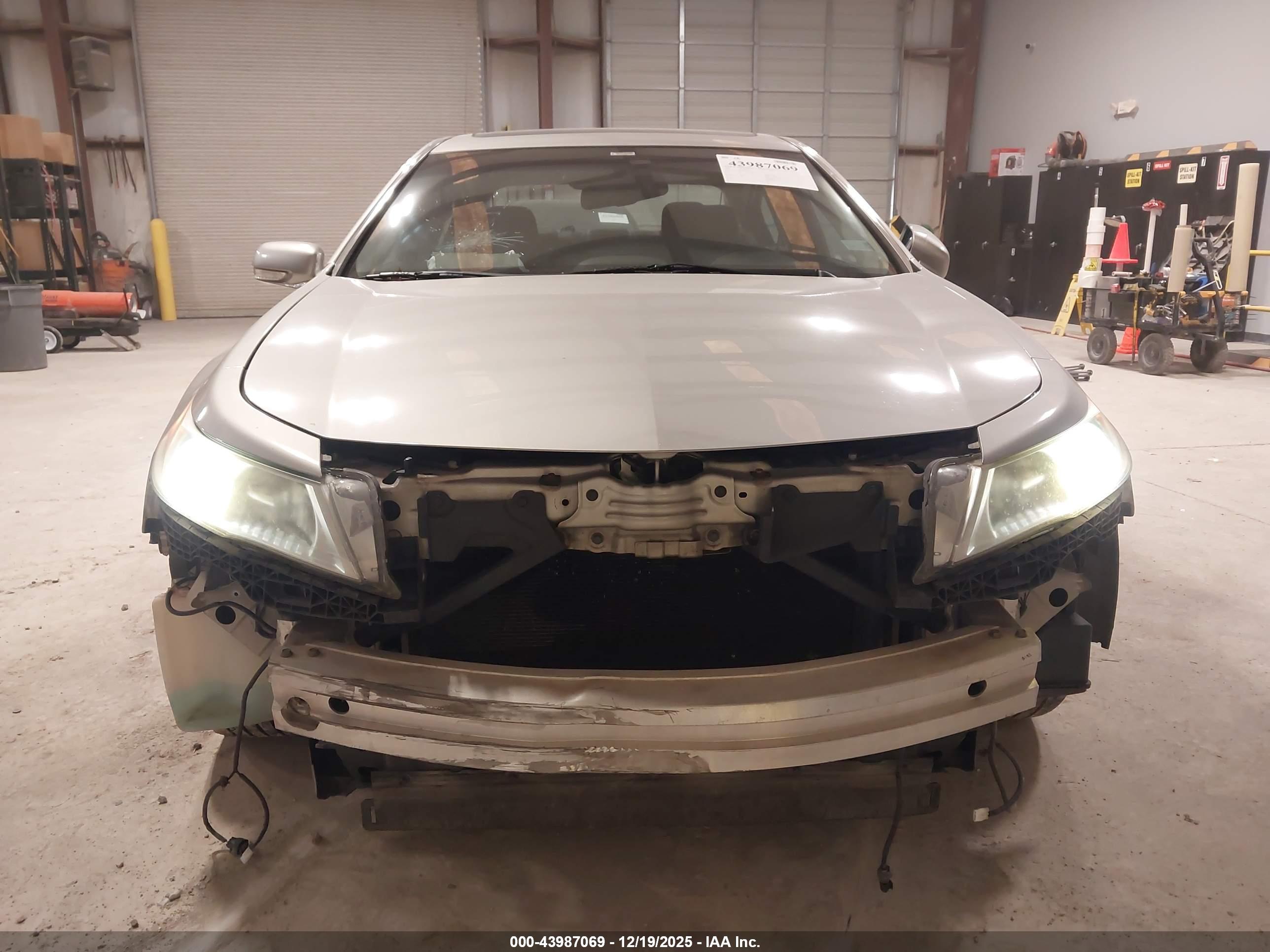 ACURA TL image 6