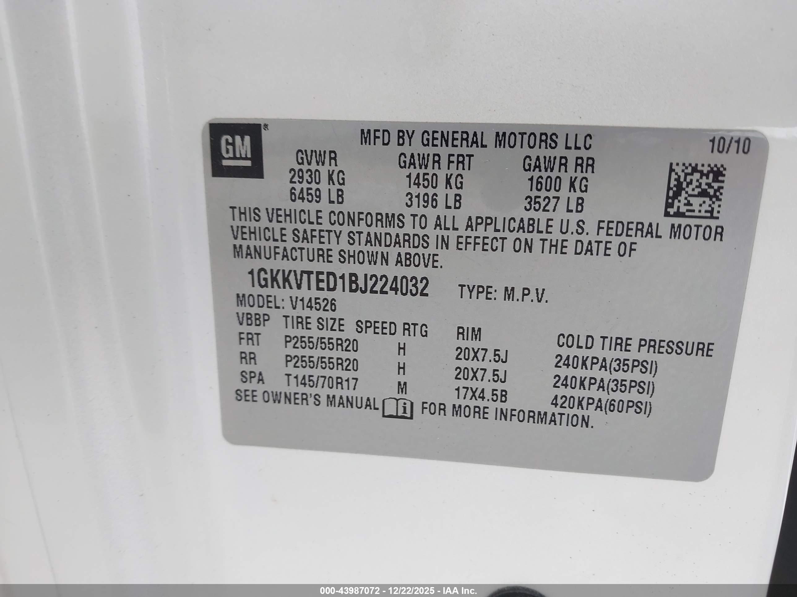 GMC ACADIA image 9