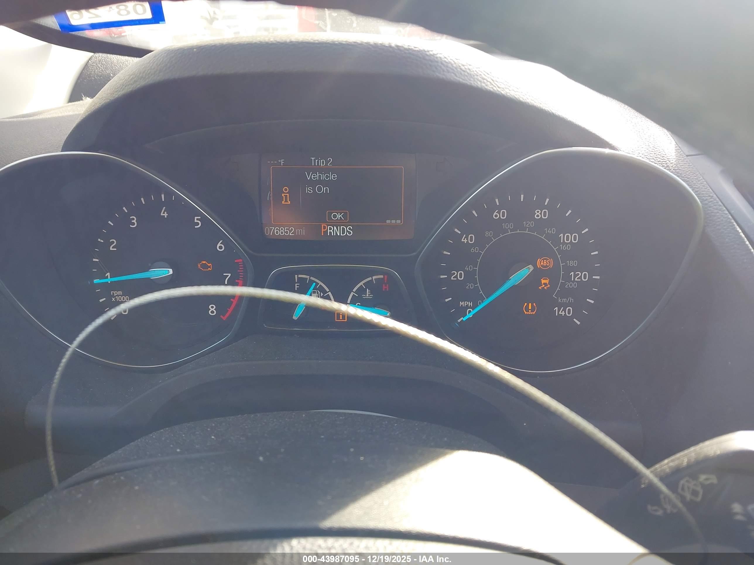 FORD ESCAPE image 7