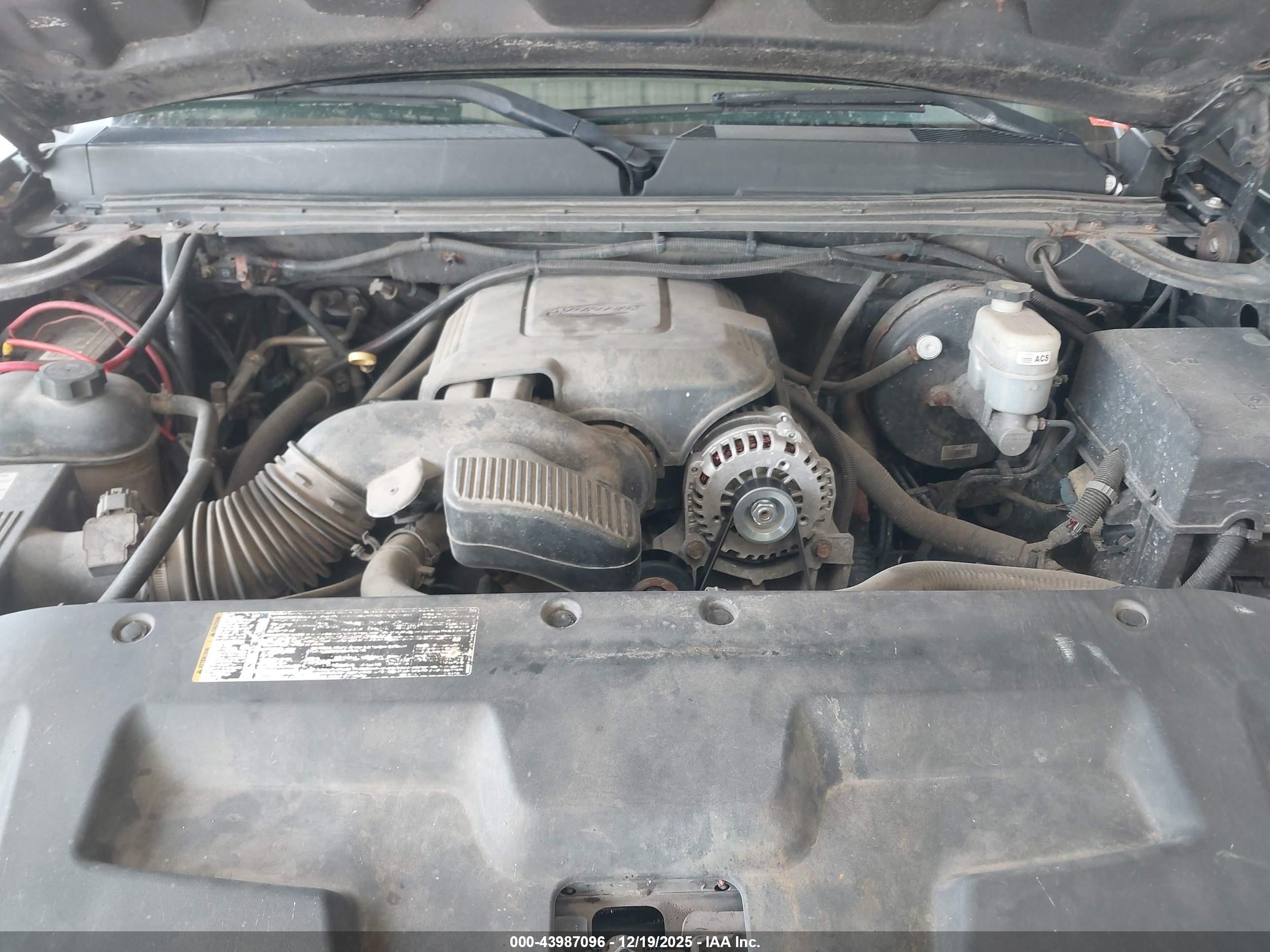 GMC SIERRA image 10
