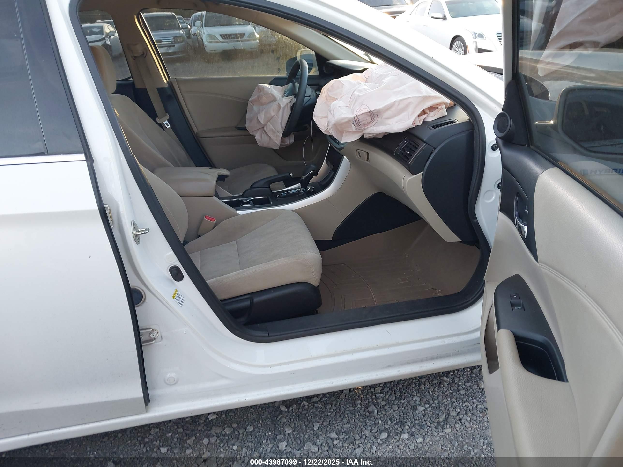 HONDA ACCORD image 5