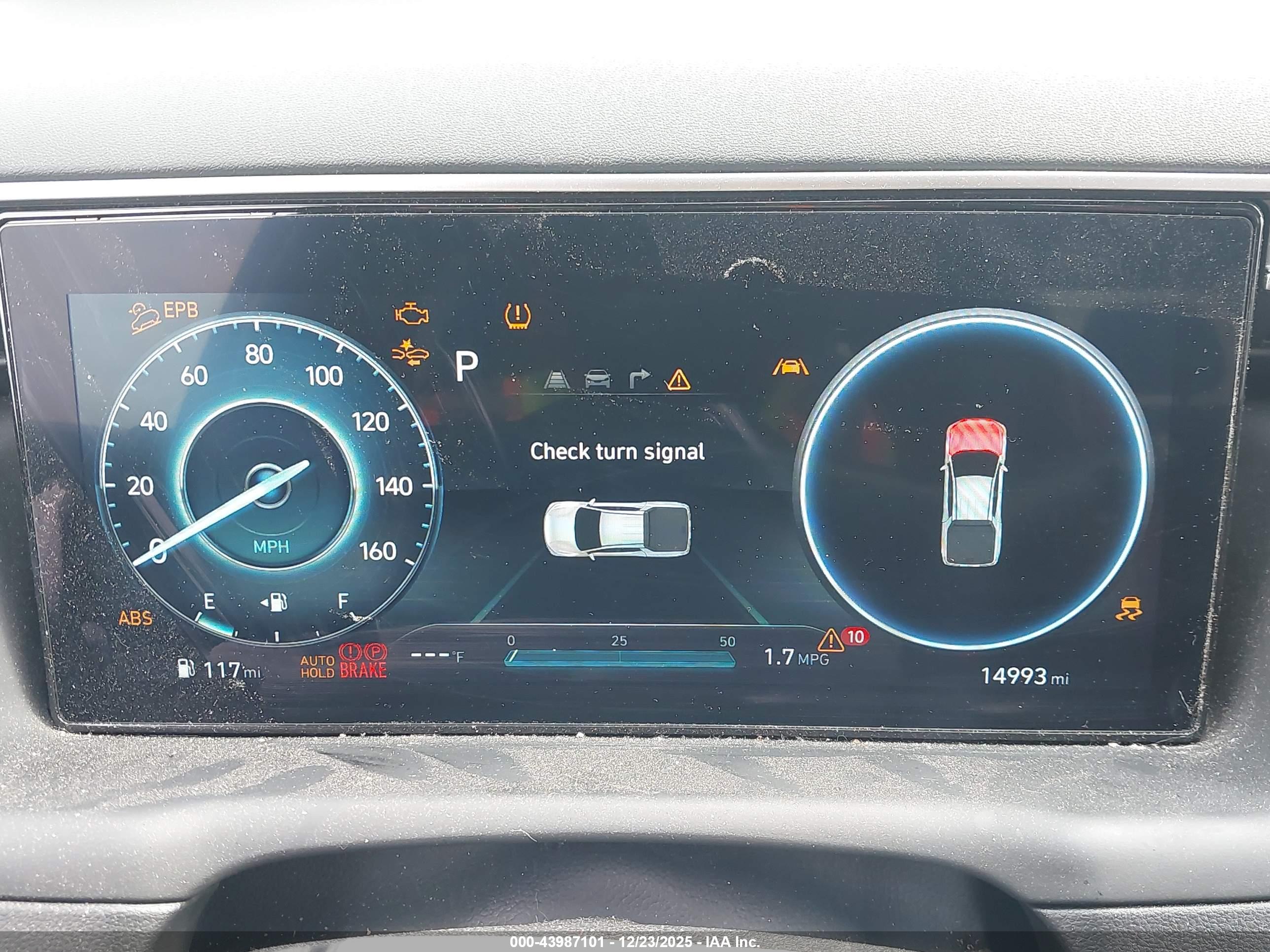 HYUNDAI SANTA image 7