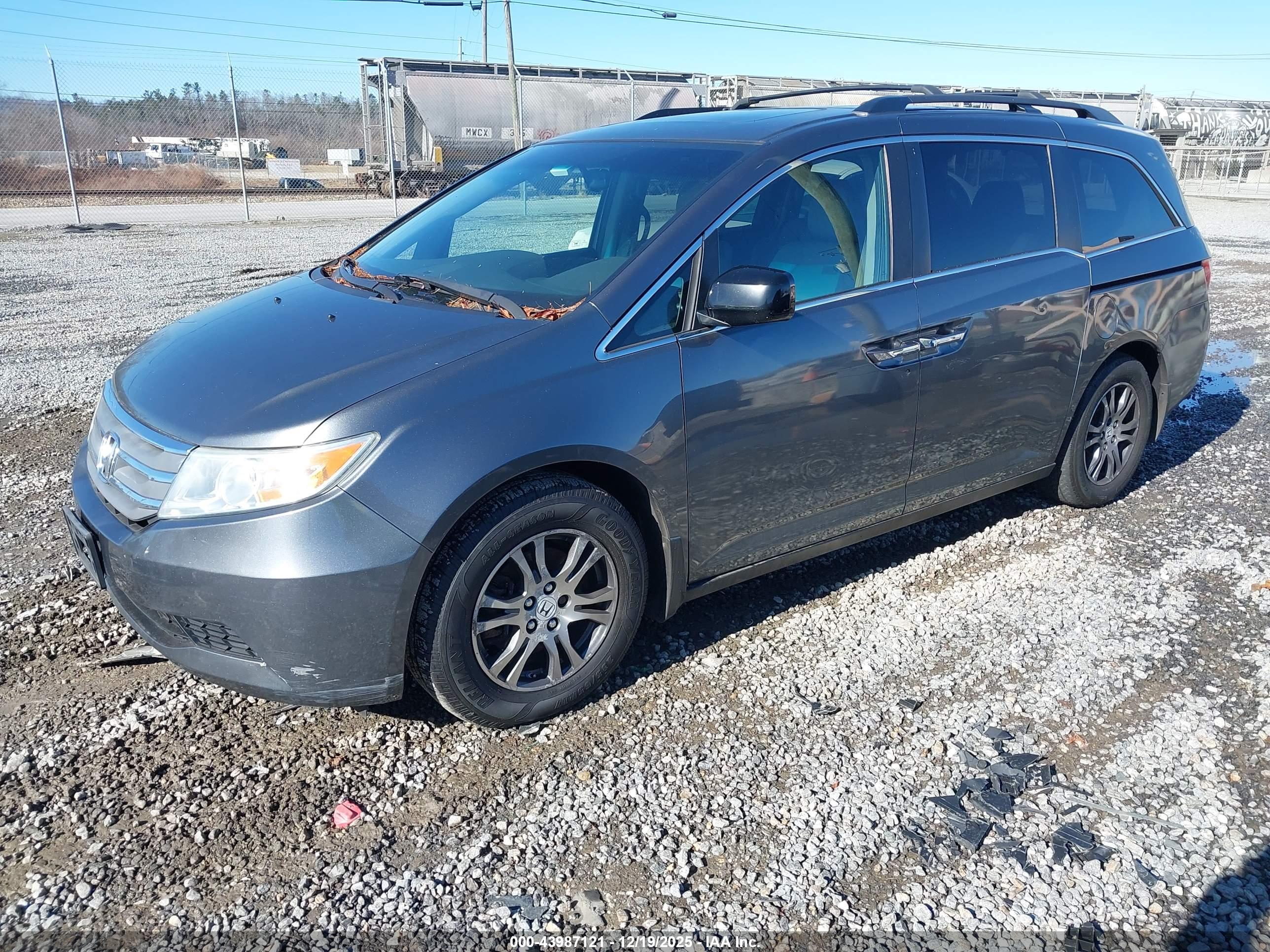 HONDA ODYSSEY image 2