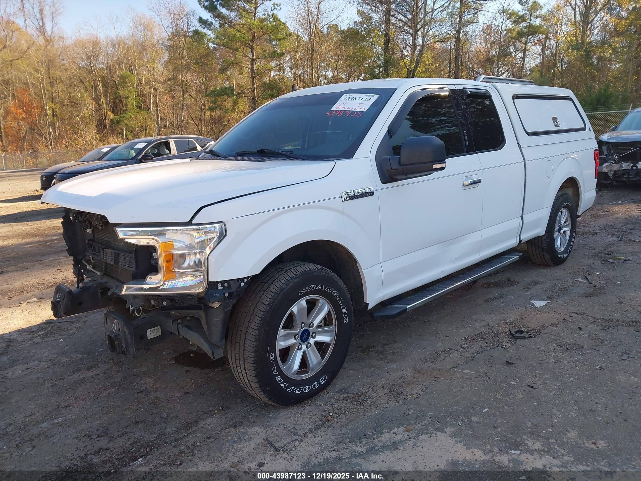 FORD F-150 image 2