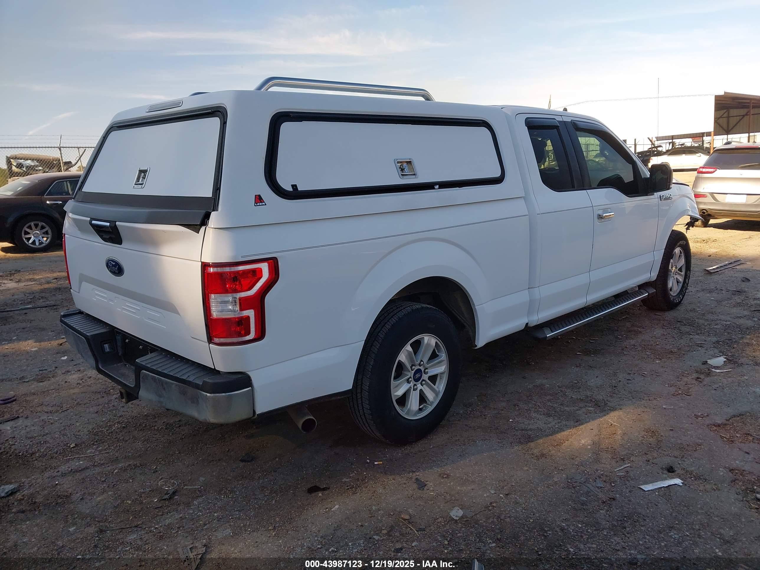 FORD F-150 image 4