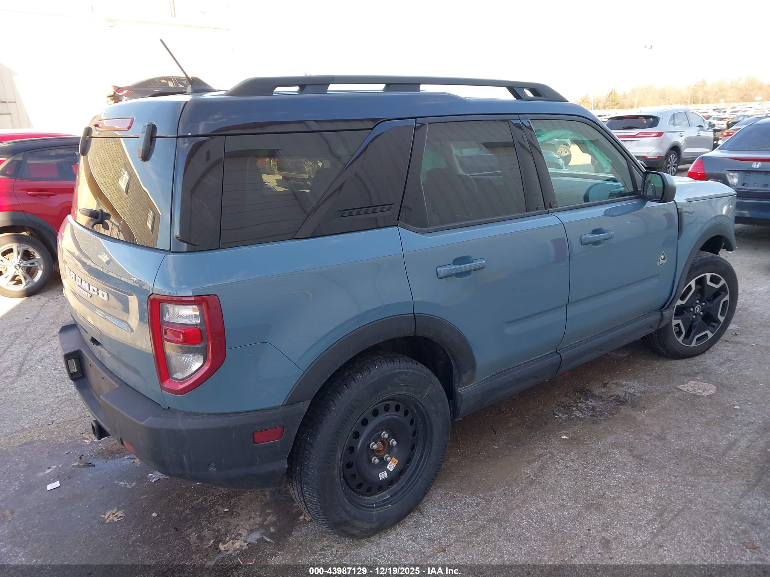 FORD BRONCO image 4