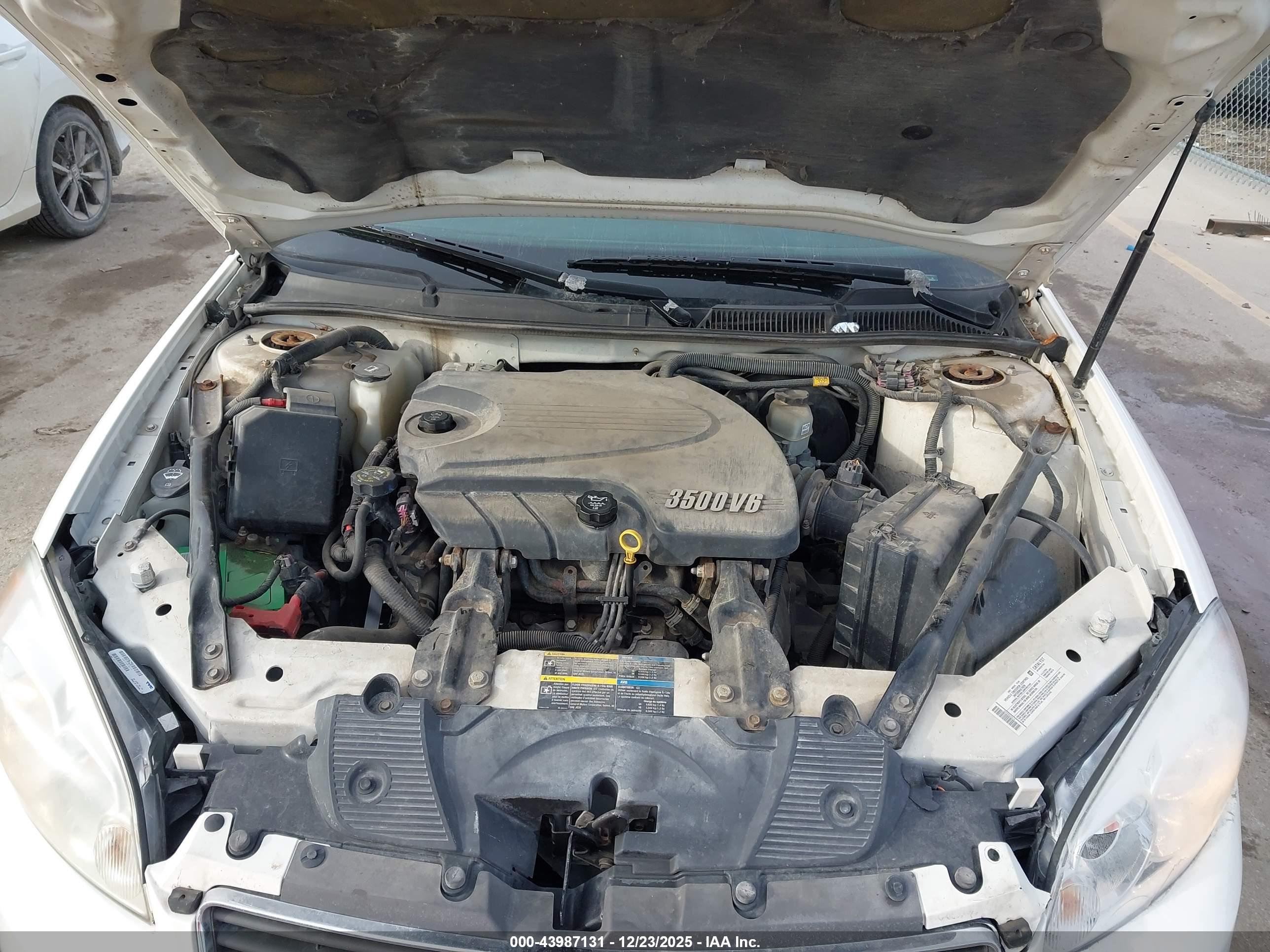 CHEVROLET IMPALA image 10