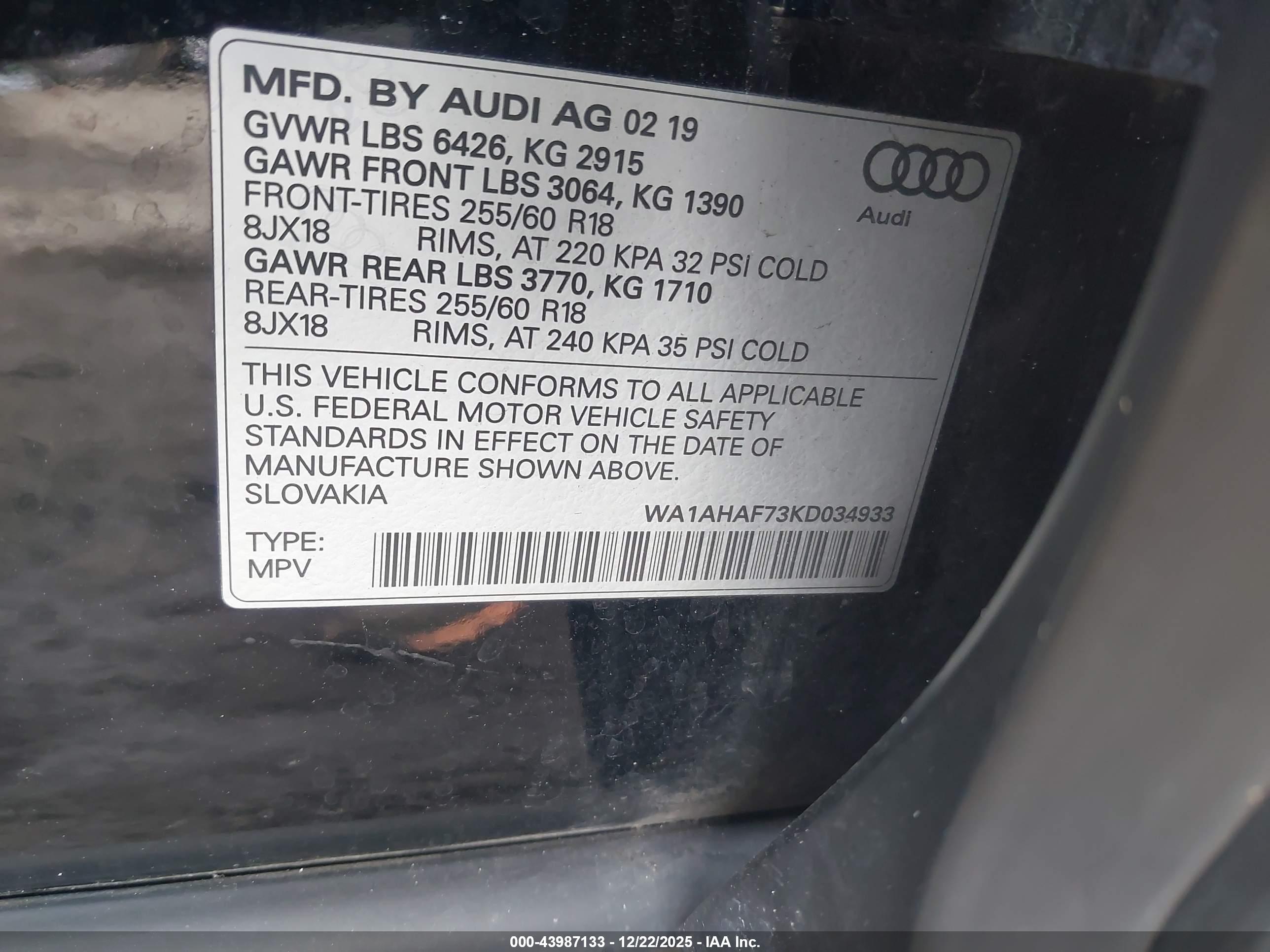 AUDI Q7 image 9