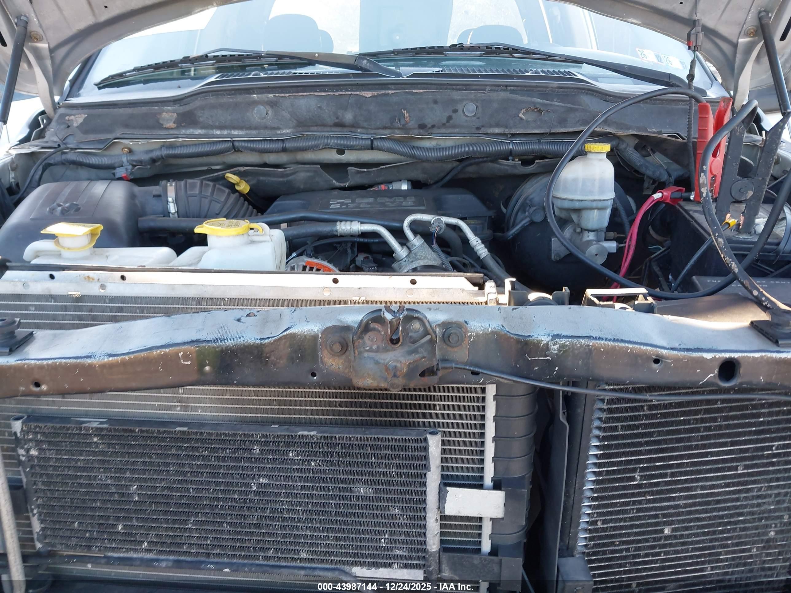 DODGE RAM image 10