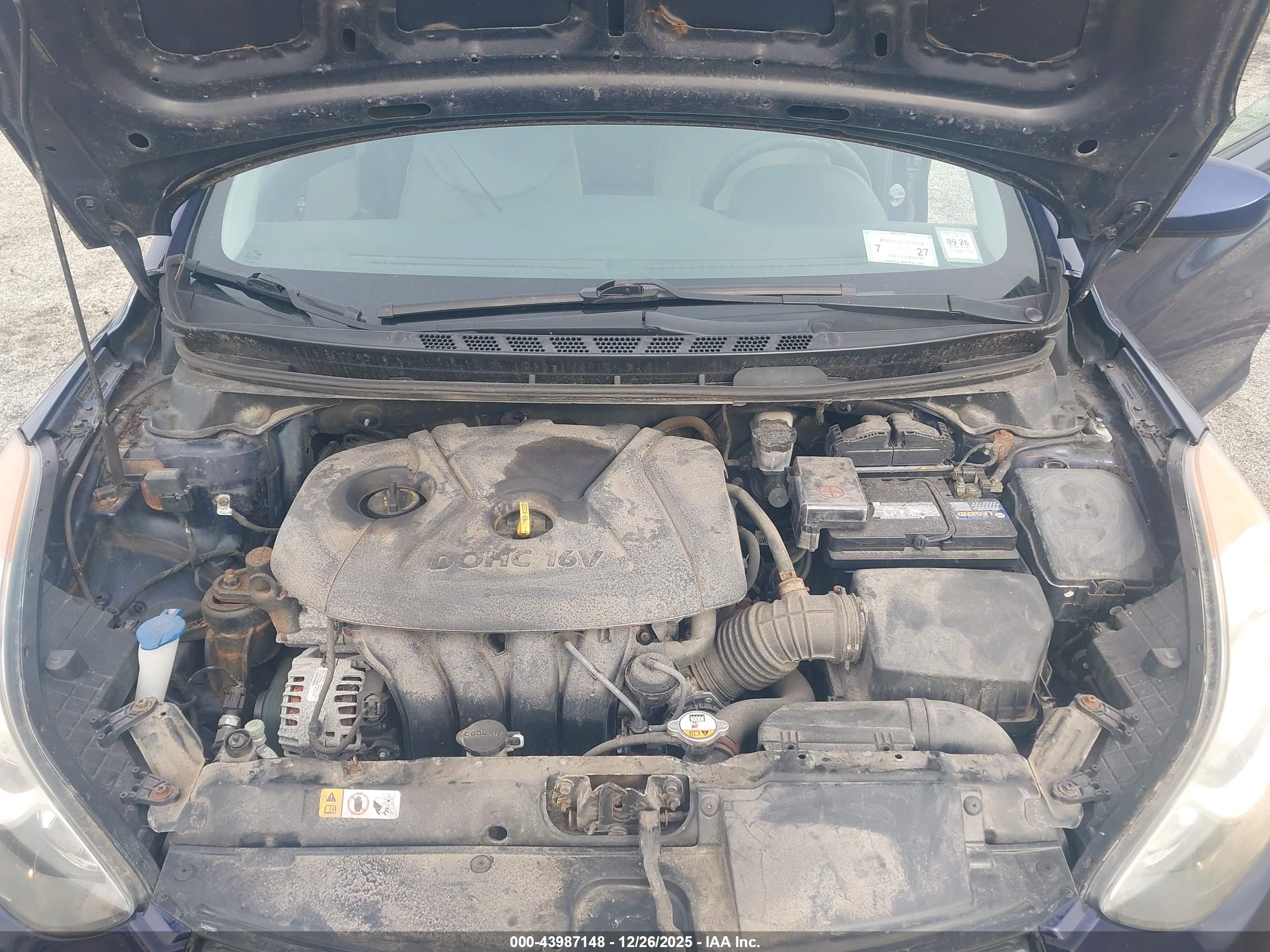 HYUNDAI ELANTRA image 10