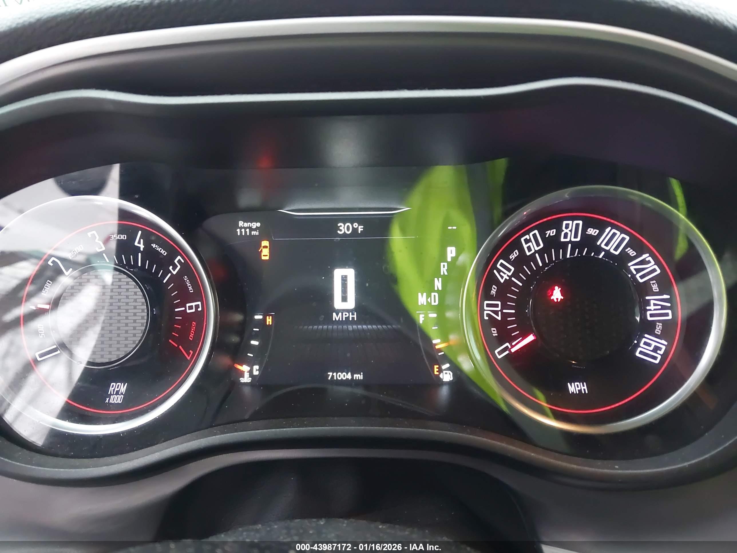 DODGE CHALLENGER image 7