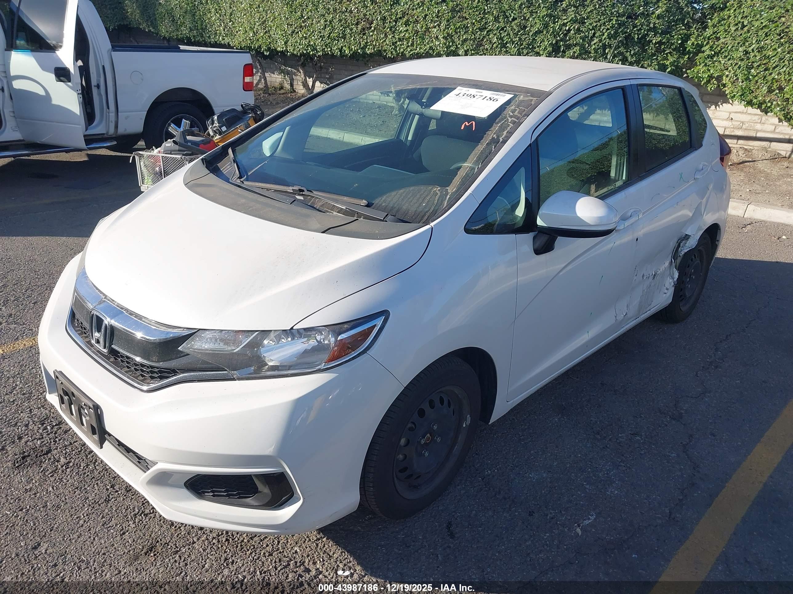 HONDA FIT image 2