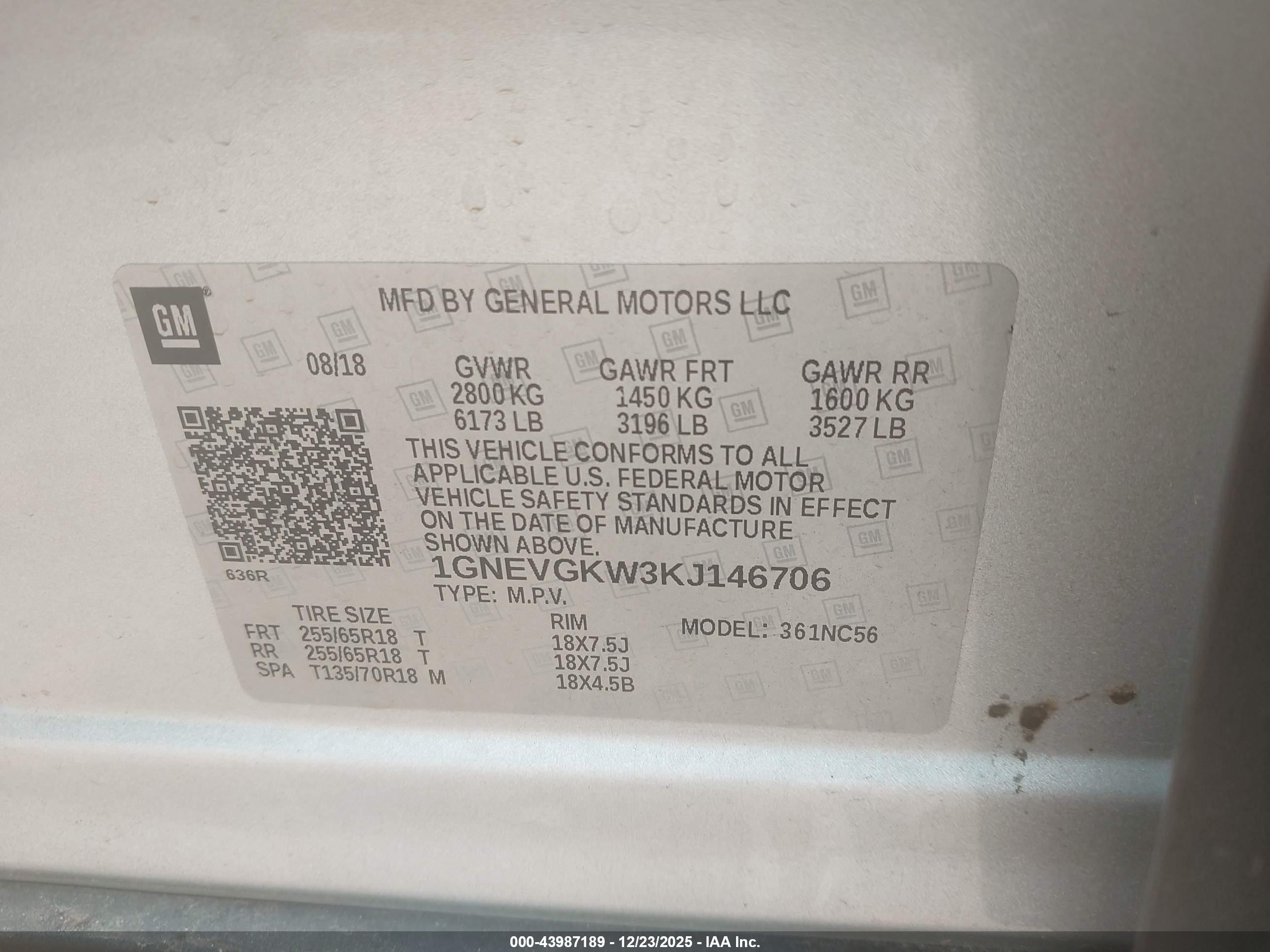 CHEVROLET TRAVERSE image 9