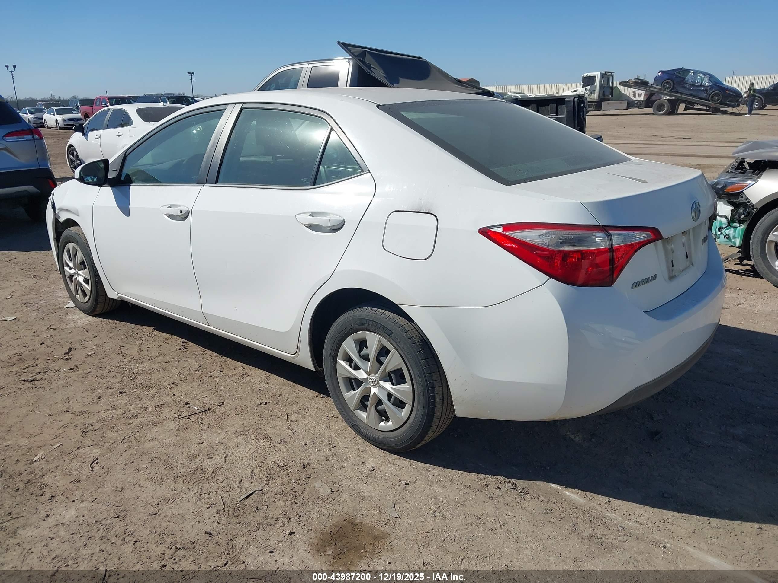 TOYOTA COROLLA image 3