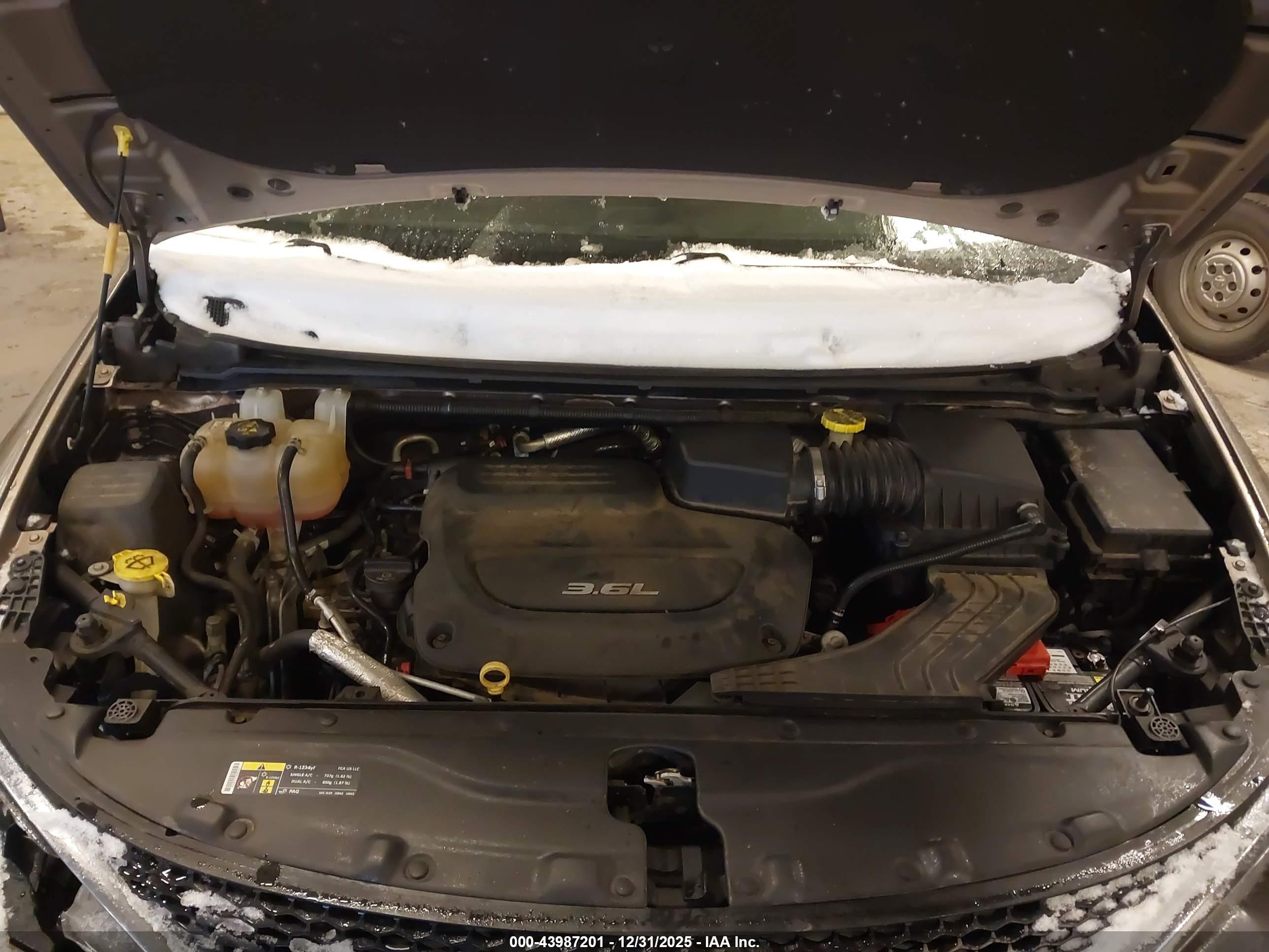 CHRYSLER PACIFICA image 10