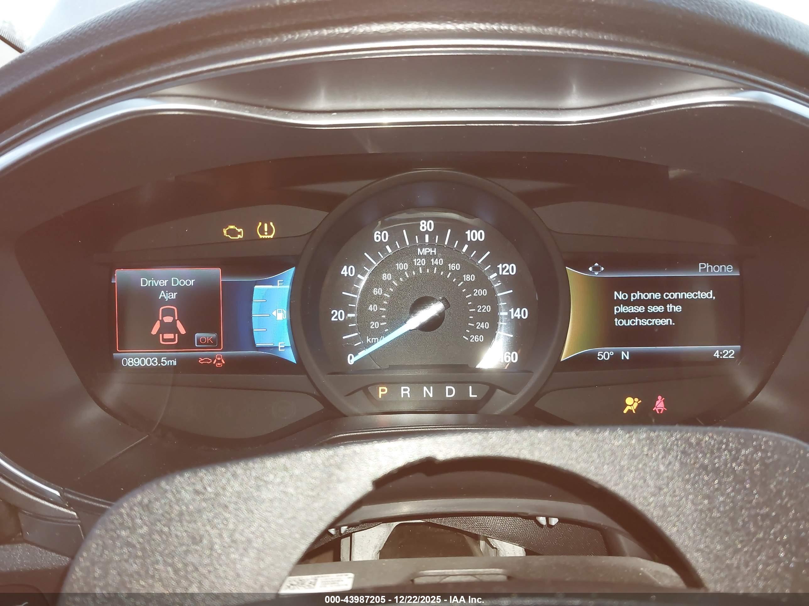 FORD FUSION image 7