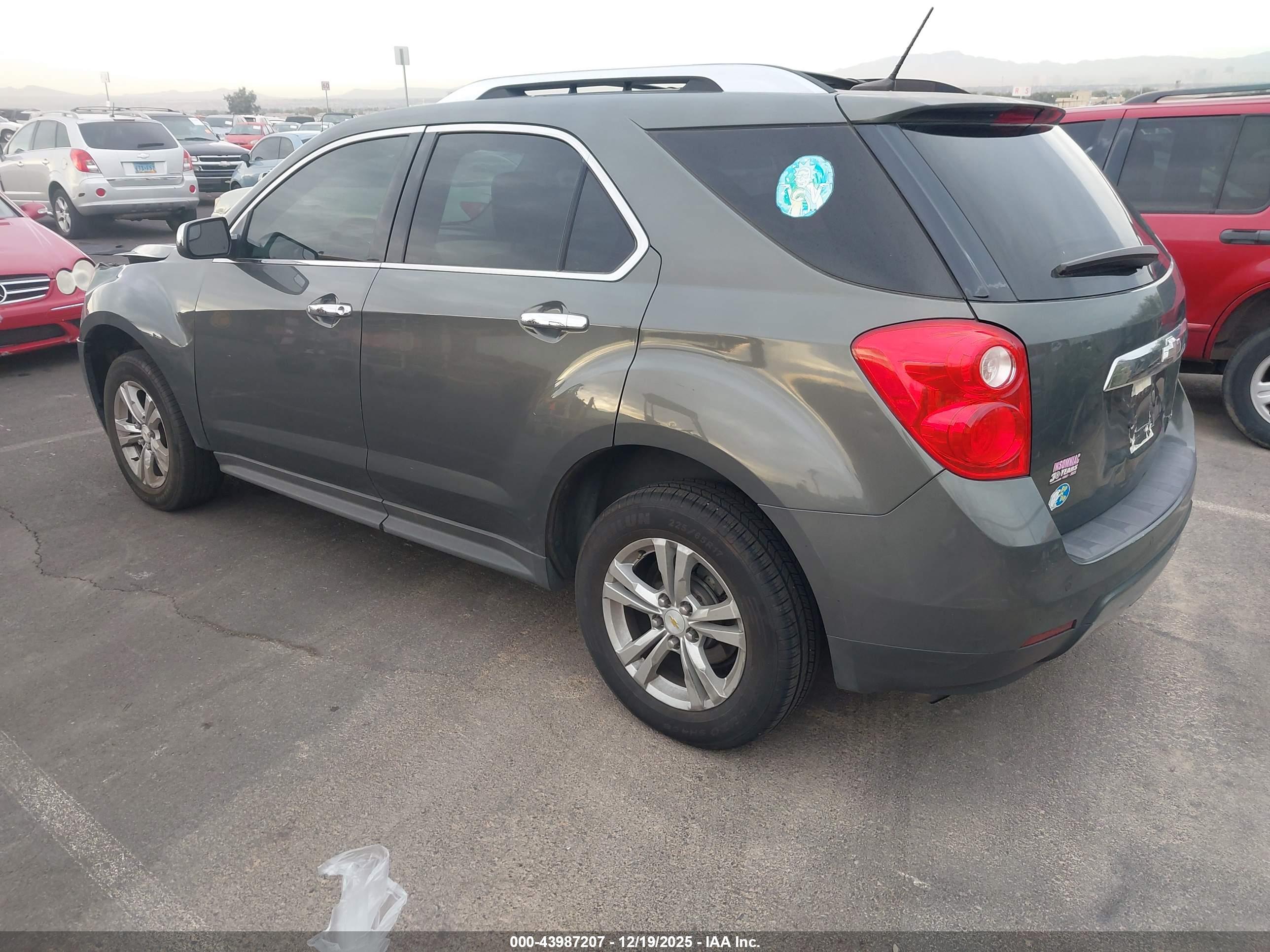 CHEVROLET EQUINOX image 3