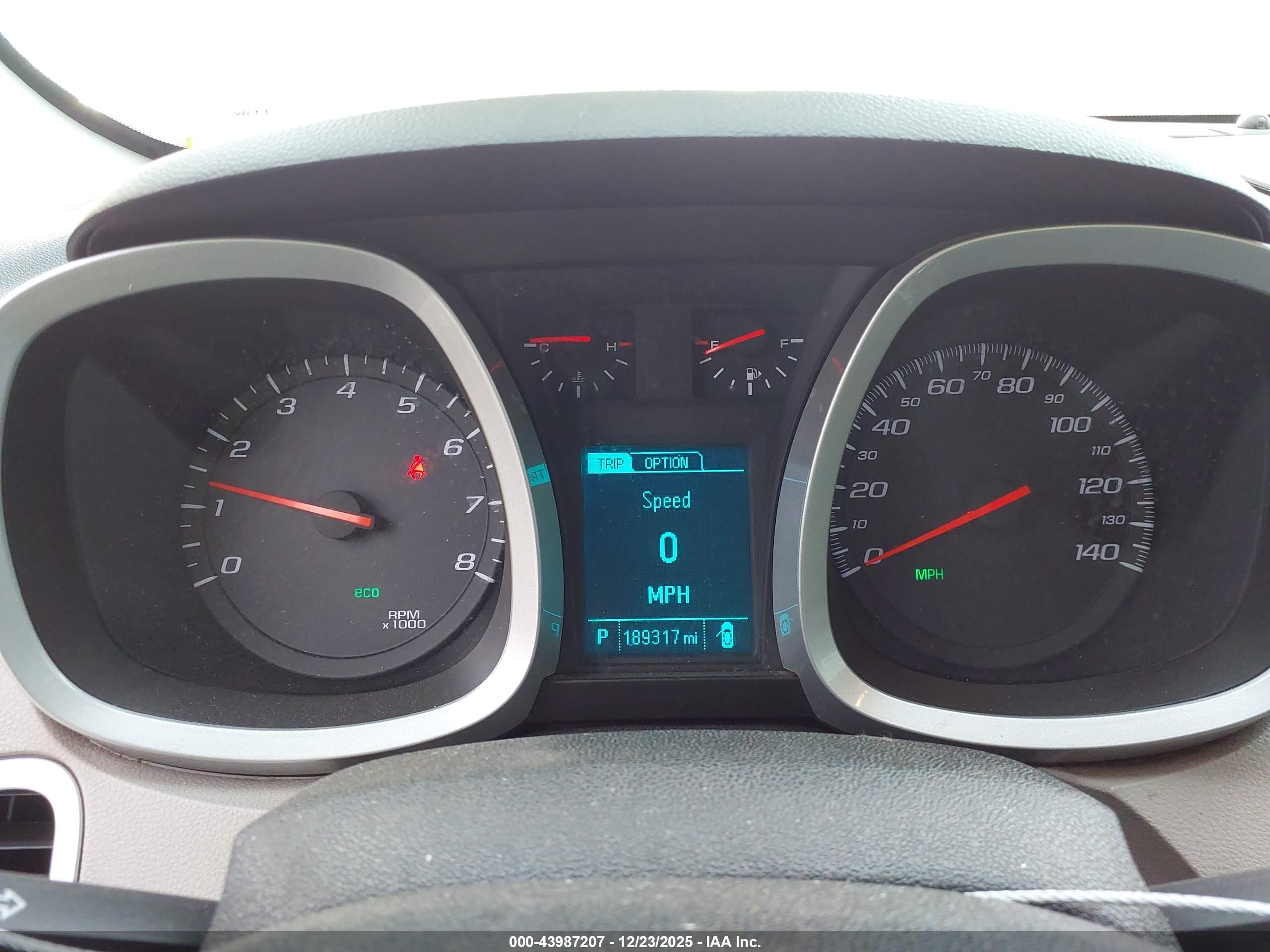 CHEVROLET EQUINOX image 7