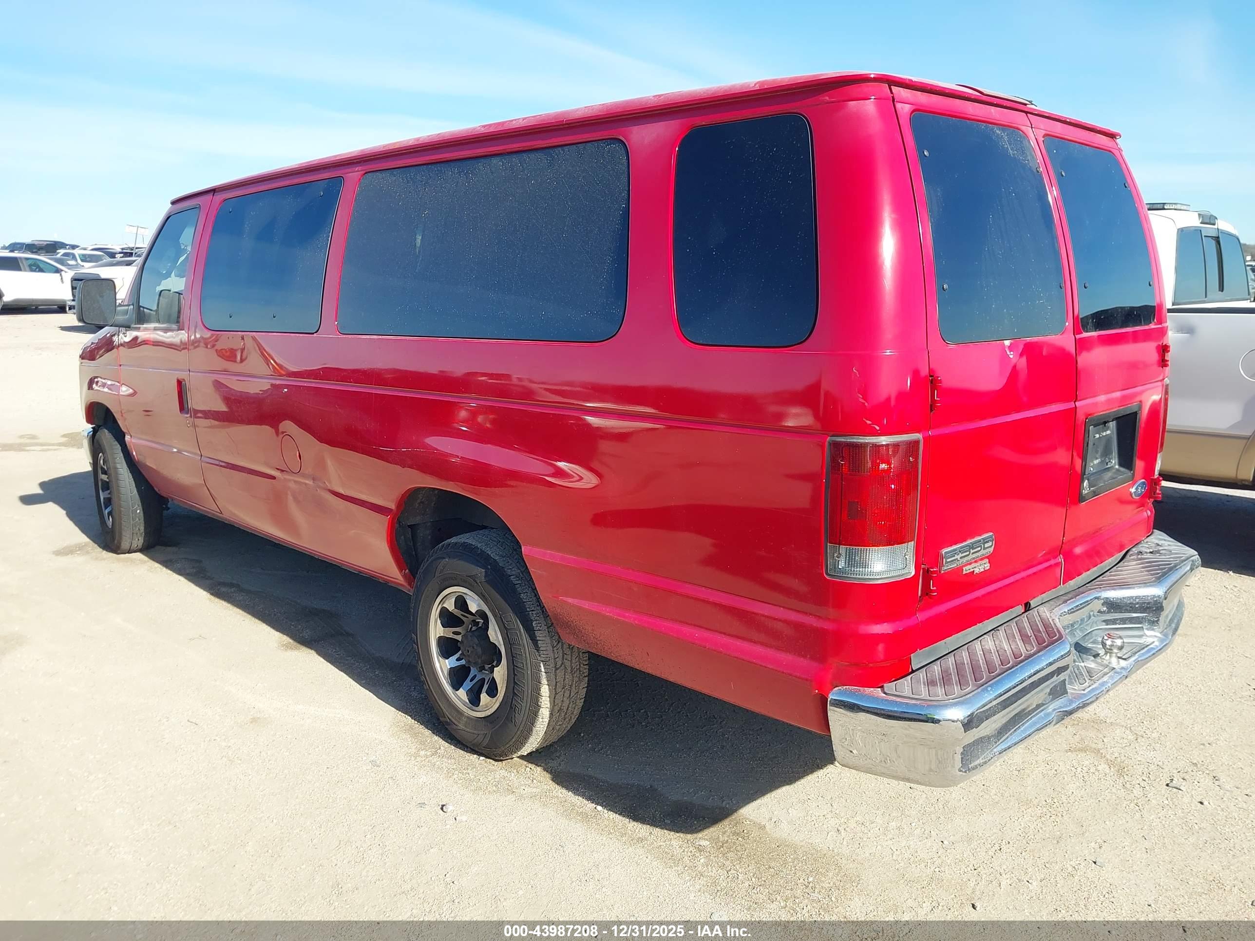 FORD E-350 image 3