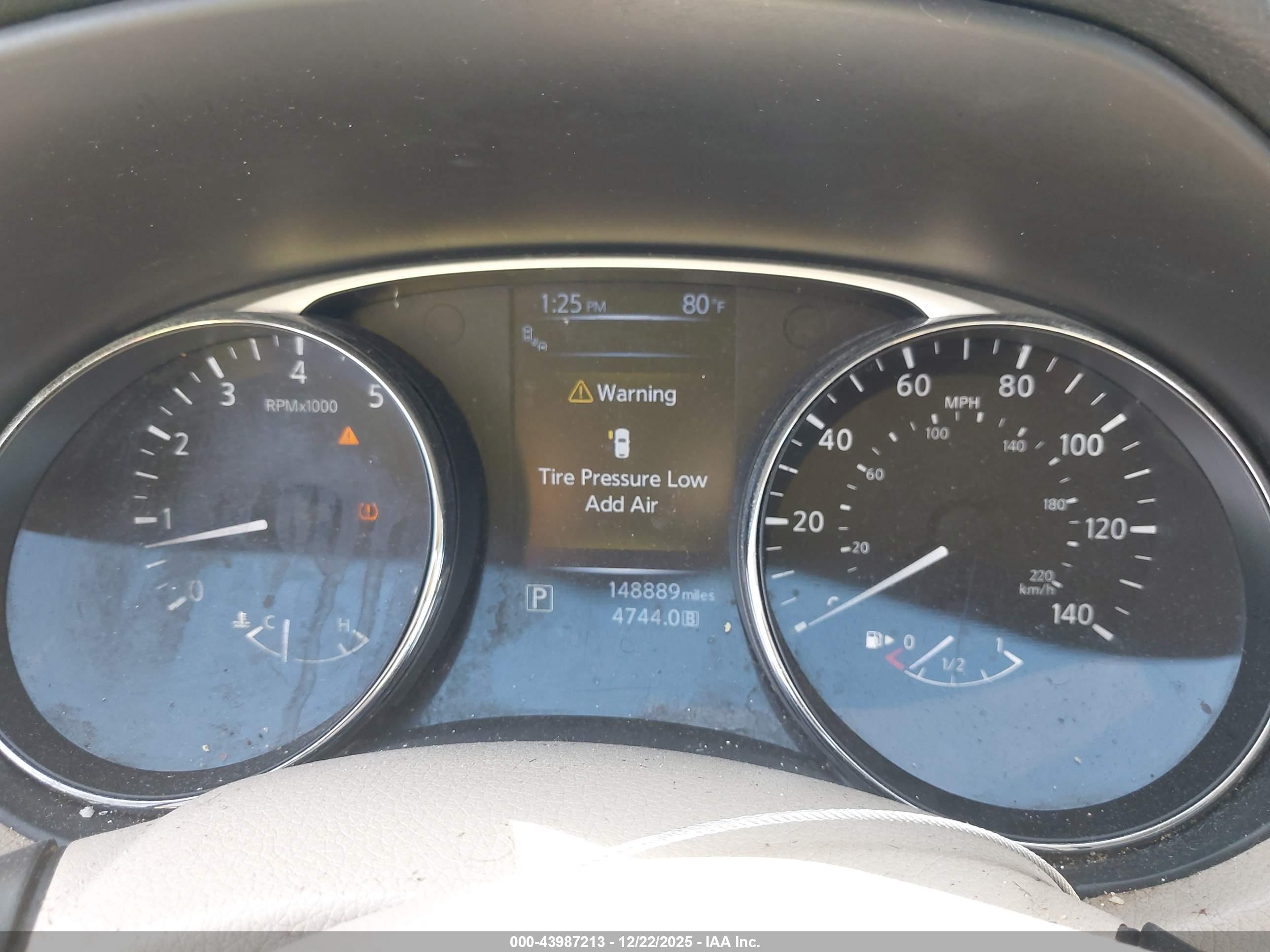 NISSAN ROGUE image 7