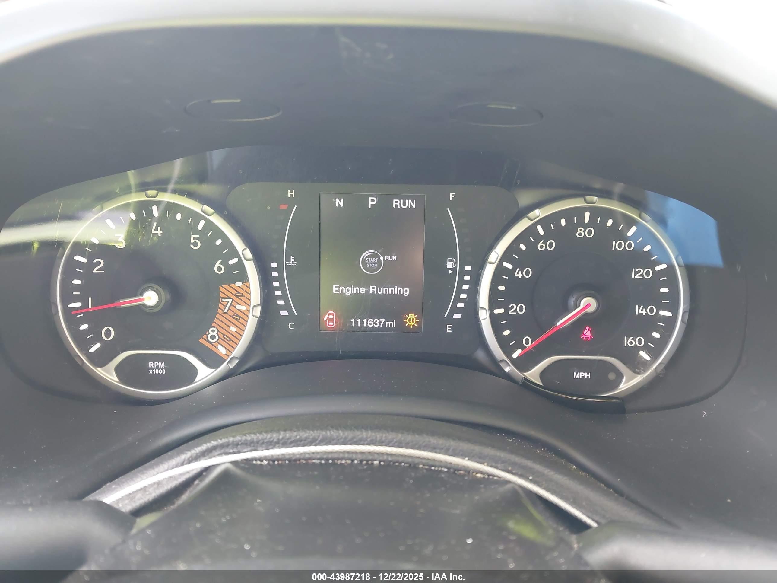 JEEP RENEGADE image 7