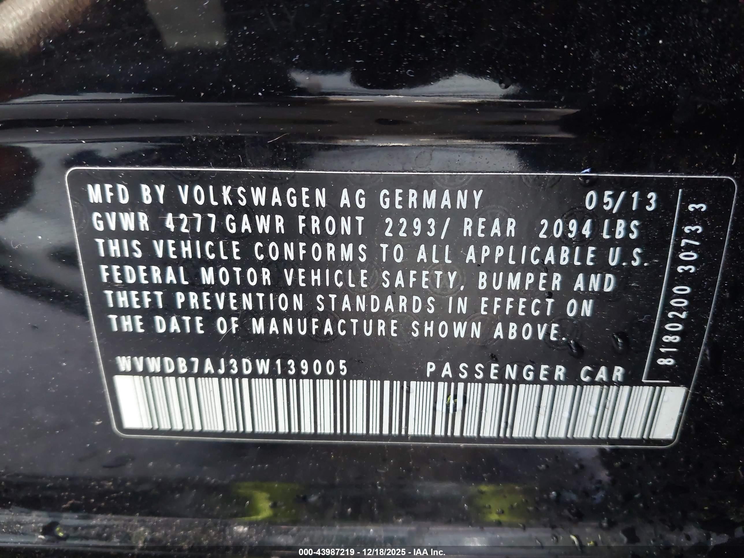 VOLKSWAGEN GOLF image 9